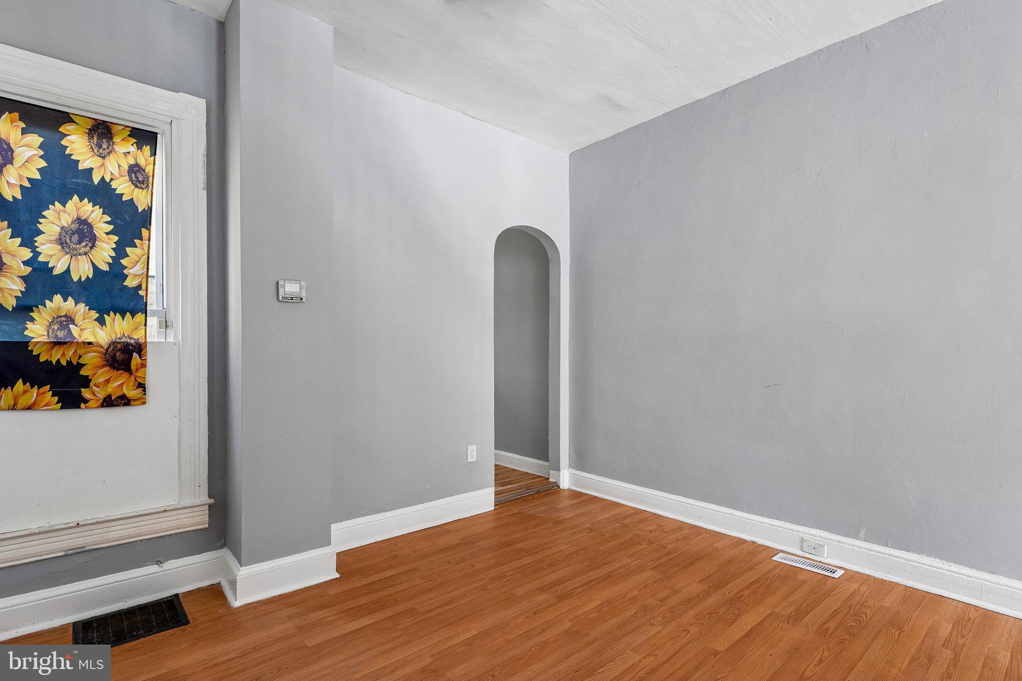 BROADWAY EAST - Residential
