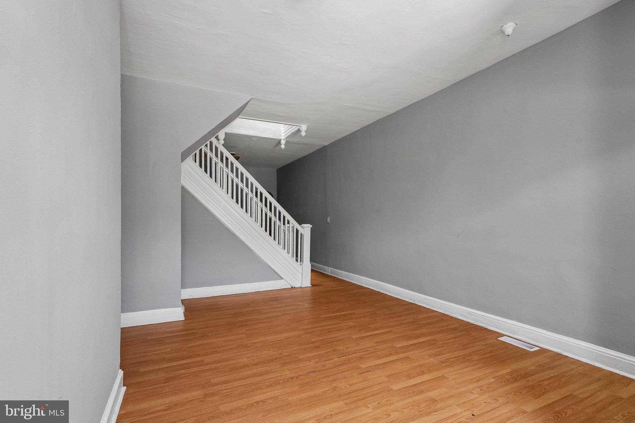 BROADWAY EAST - Residential