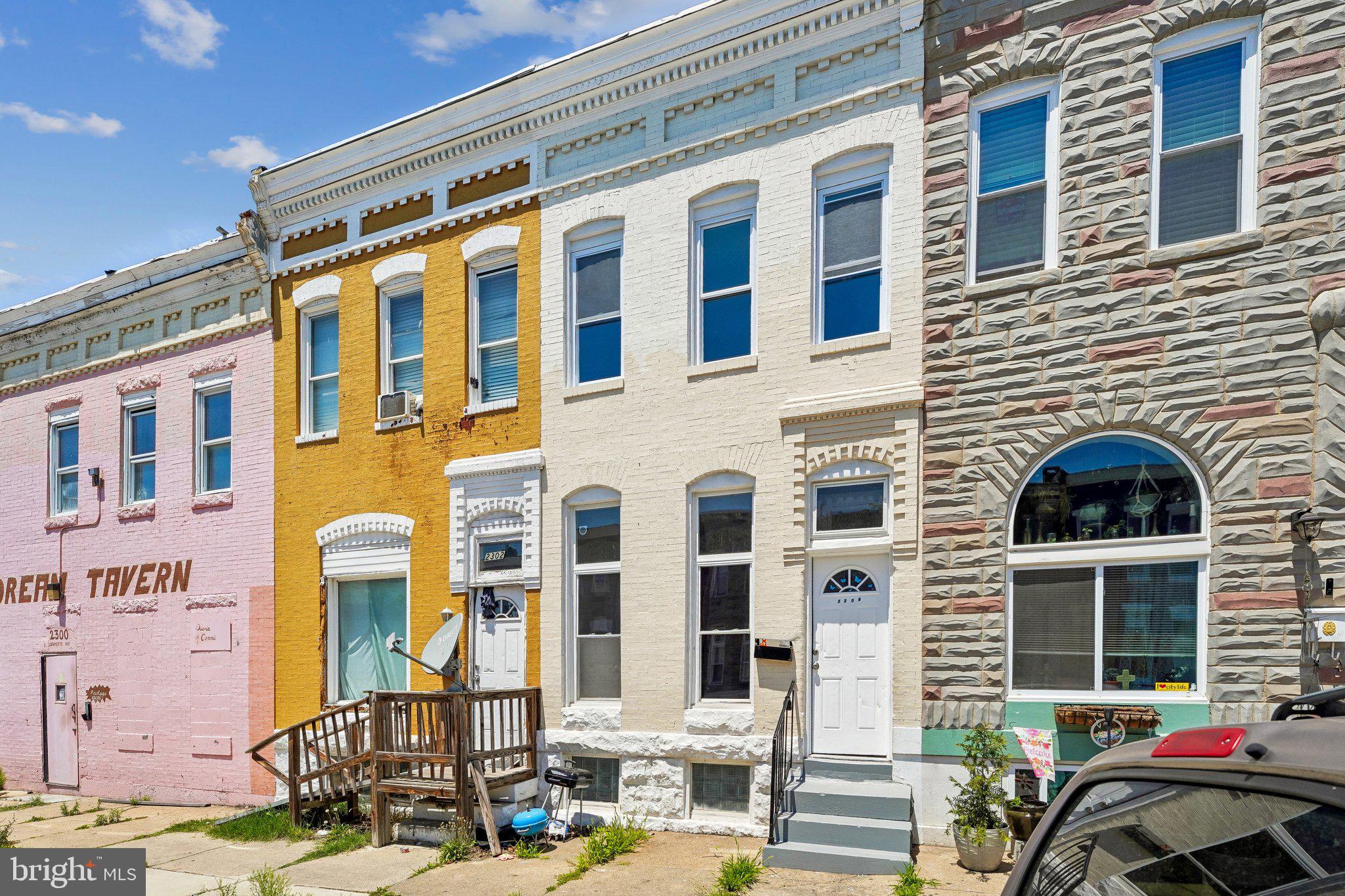 BROADWAY EAST - Residential