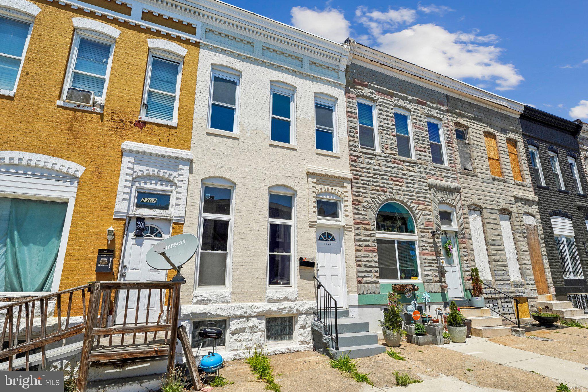 BROADWAY EAST - Residential
