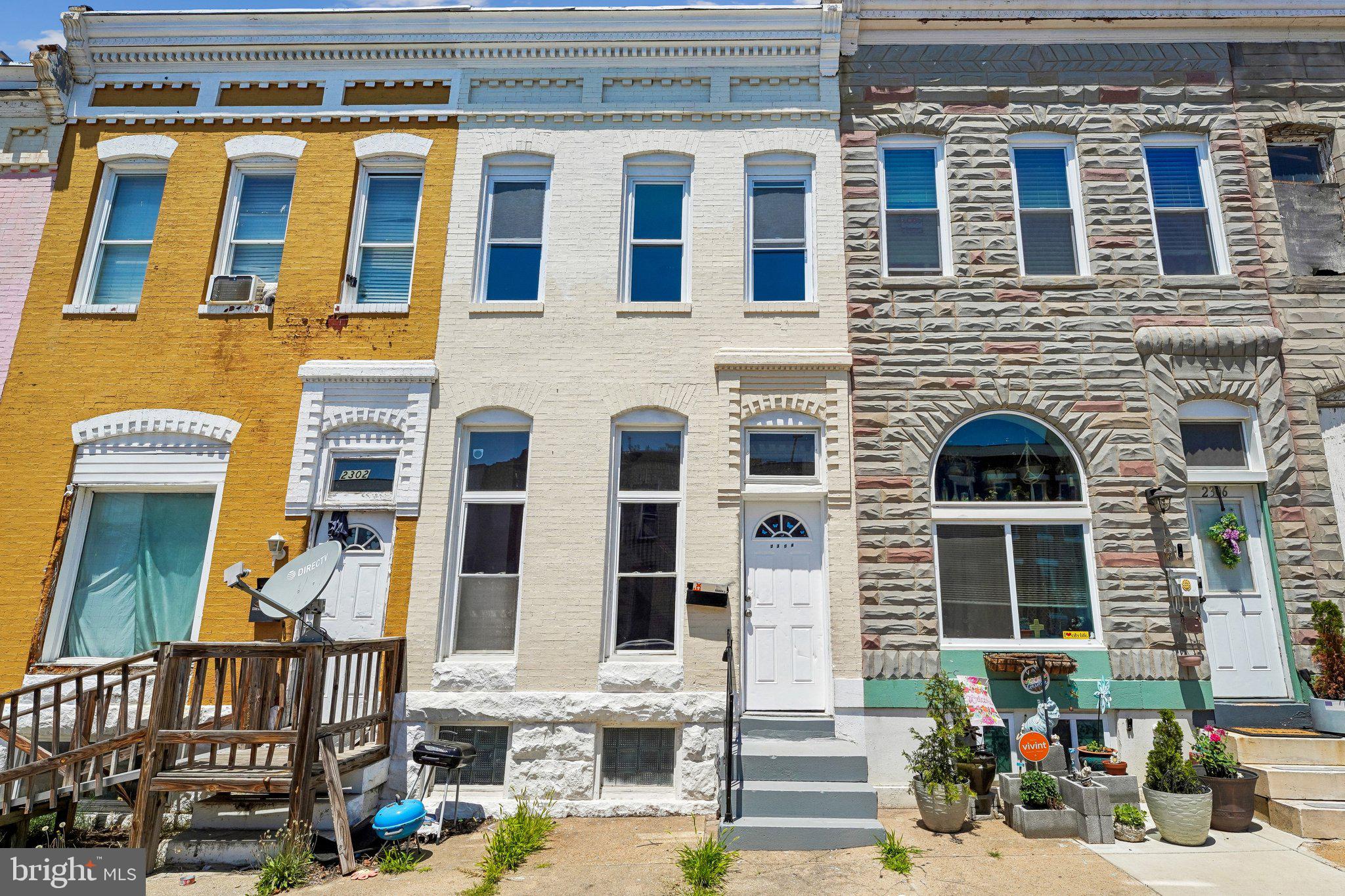 BROADWAY EAST - Residential