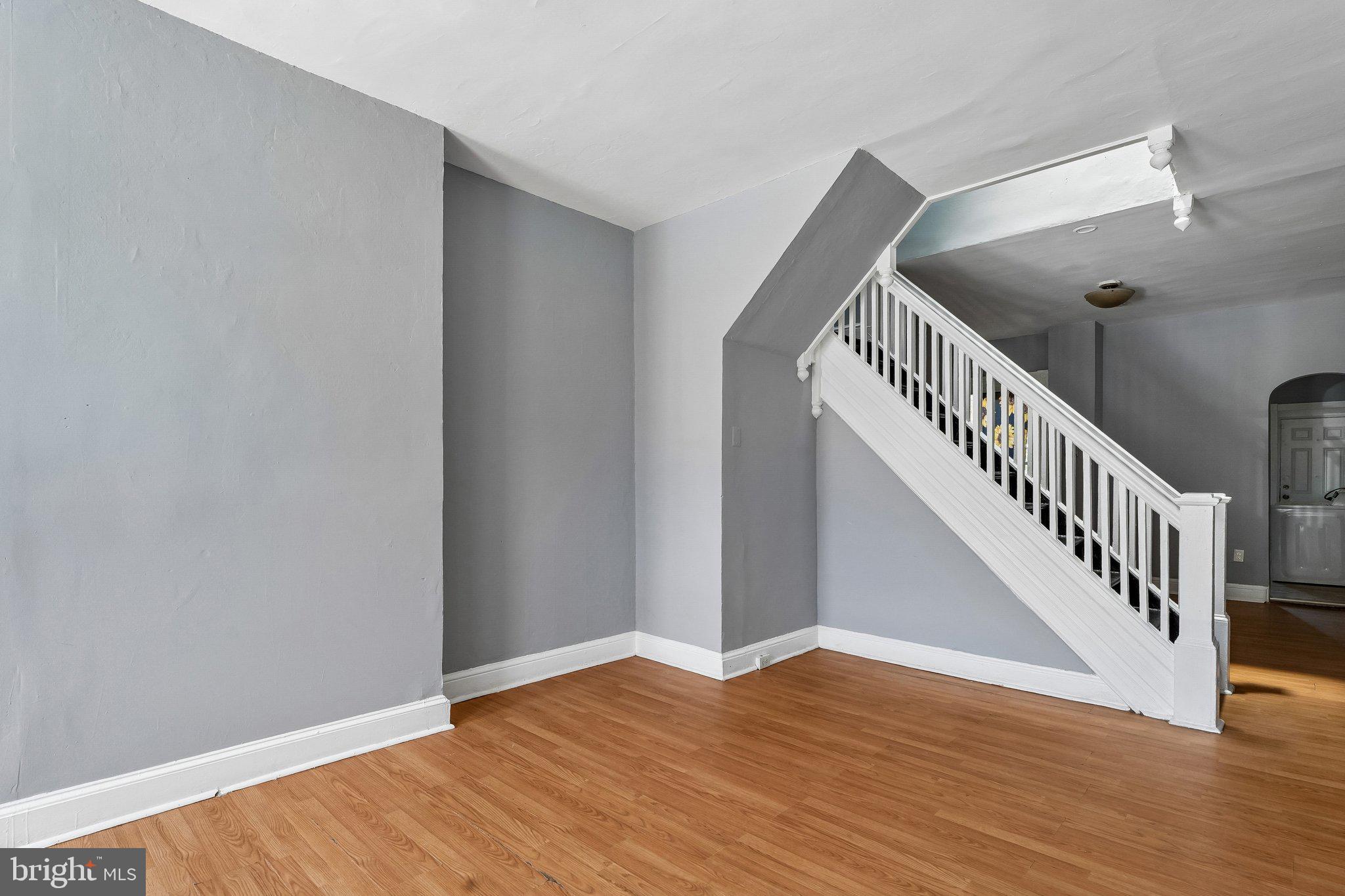 BROADWAY EAST - Residential