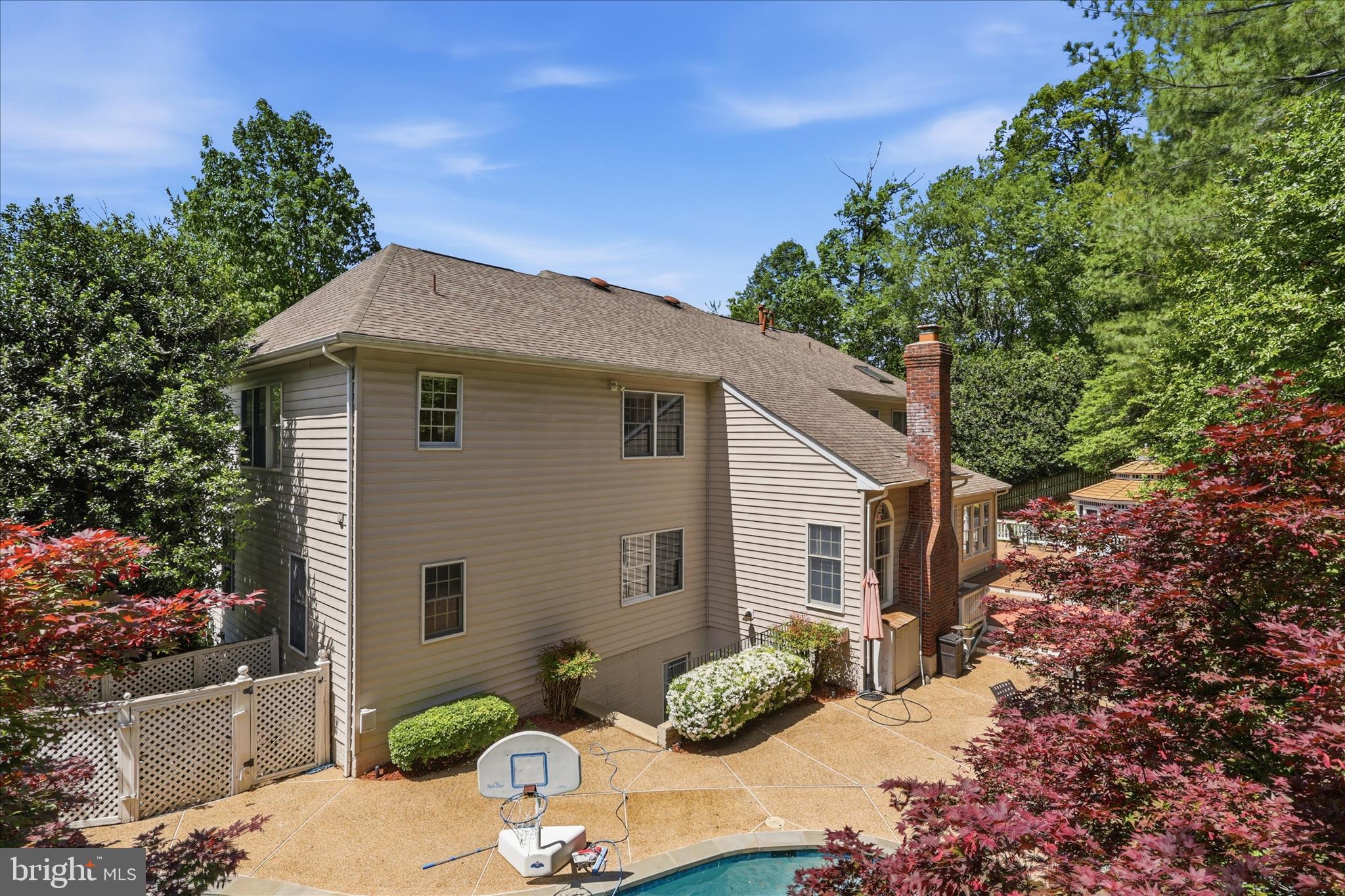 GREAT FALLS WOODS - Residential