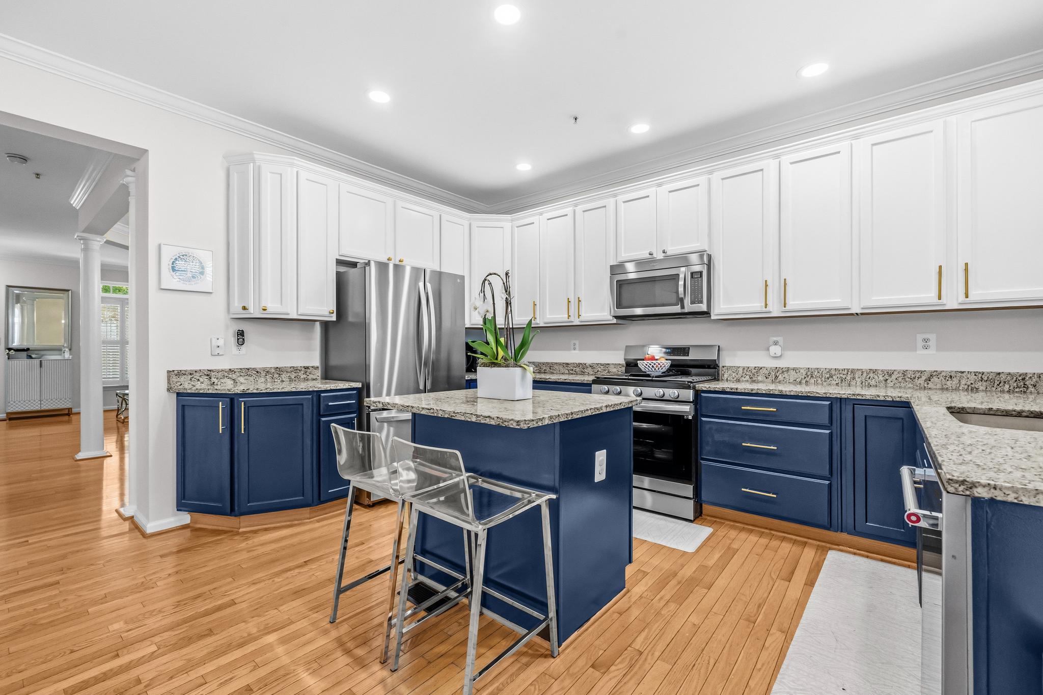 LAKELANDS - Residential