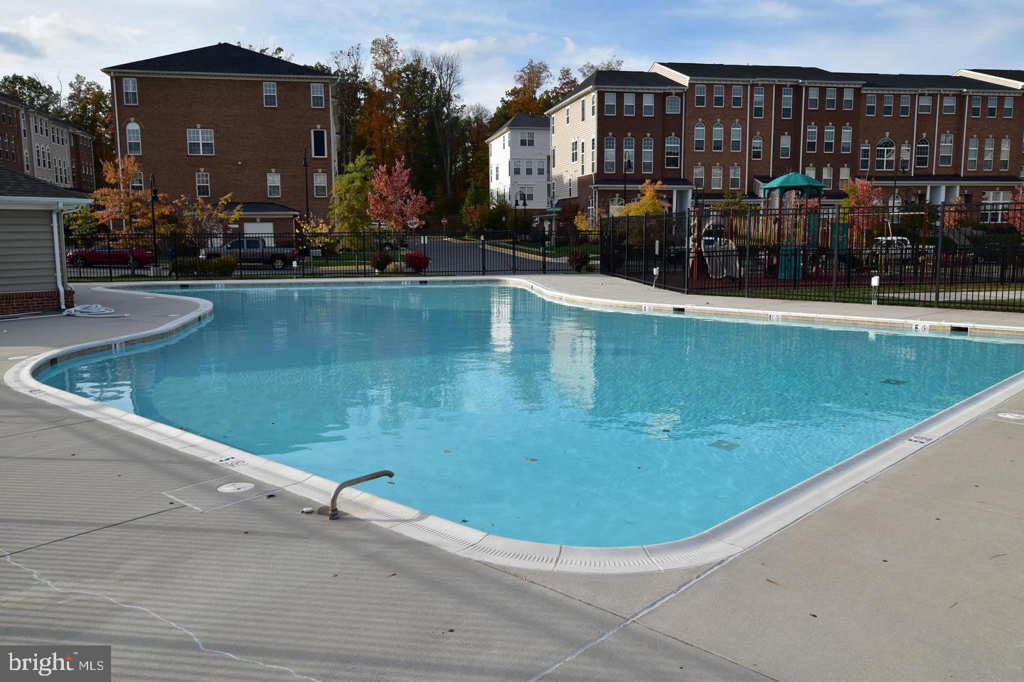 MARKET CENTER CONDOMINIUM - Residential