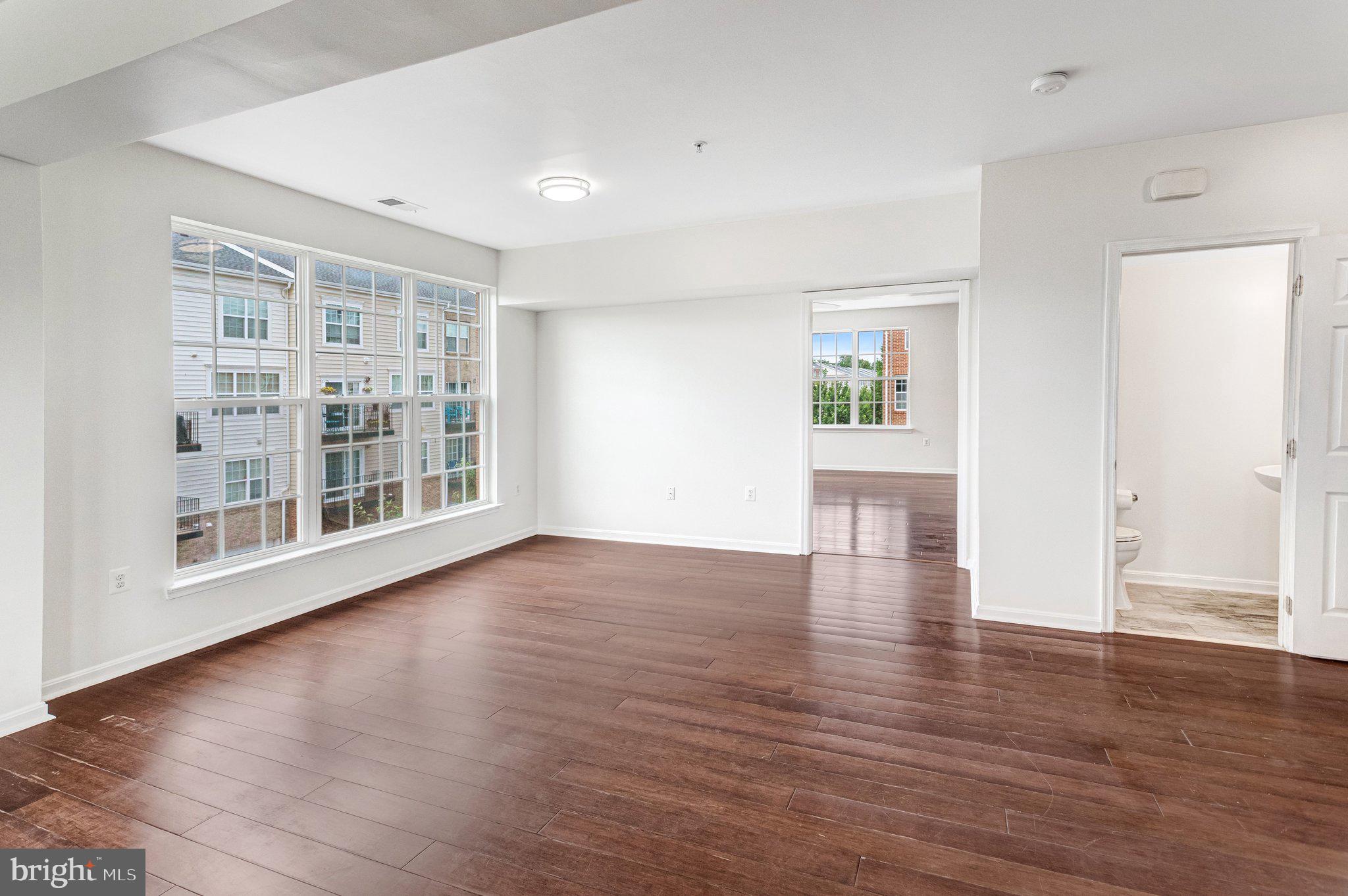 MARKET CENTER CONDOMINIUM - Residential