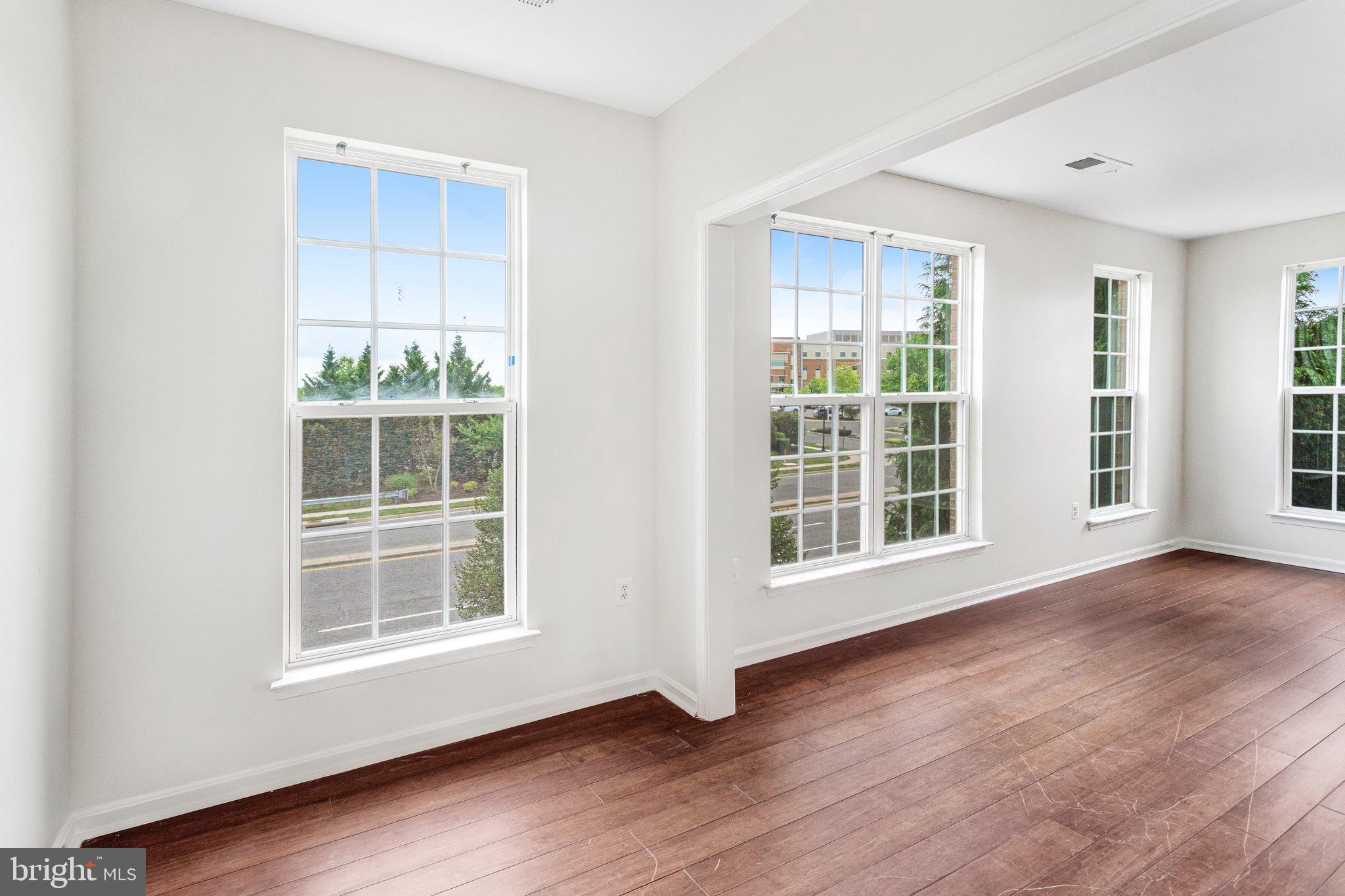 MARKET CENTER CONDOMINIUM - Residential