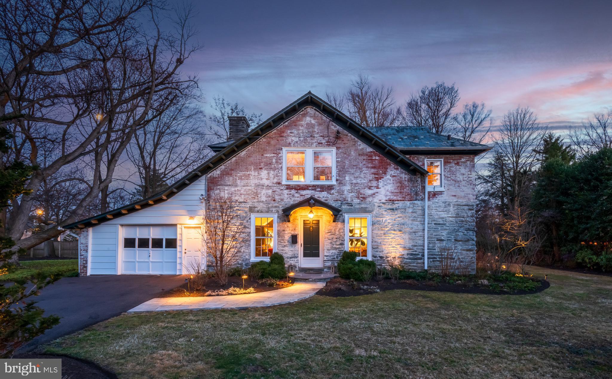 CHESTNUT HILL - Residential