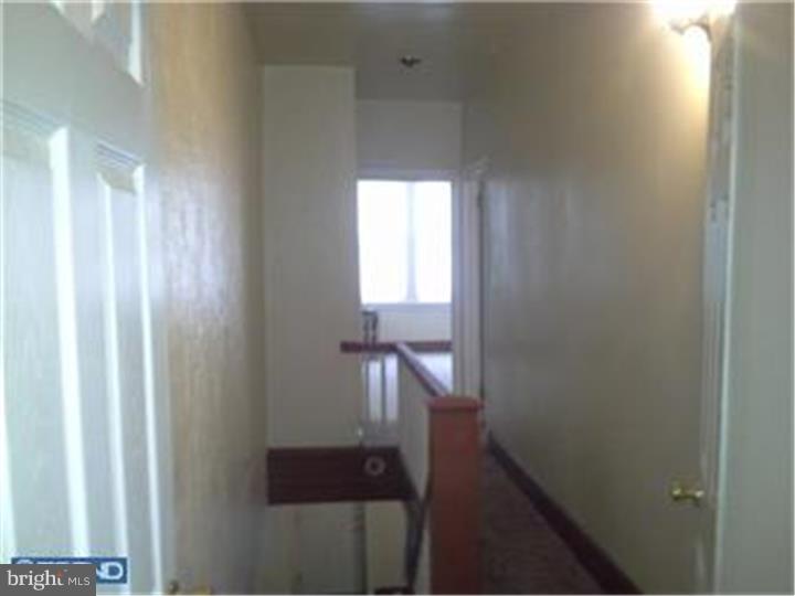 KENSINGTON - Residential