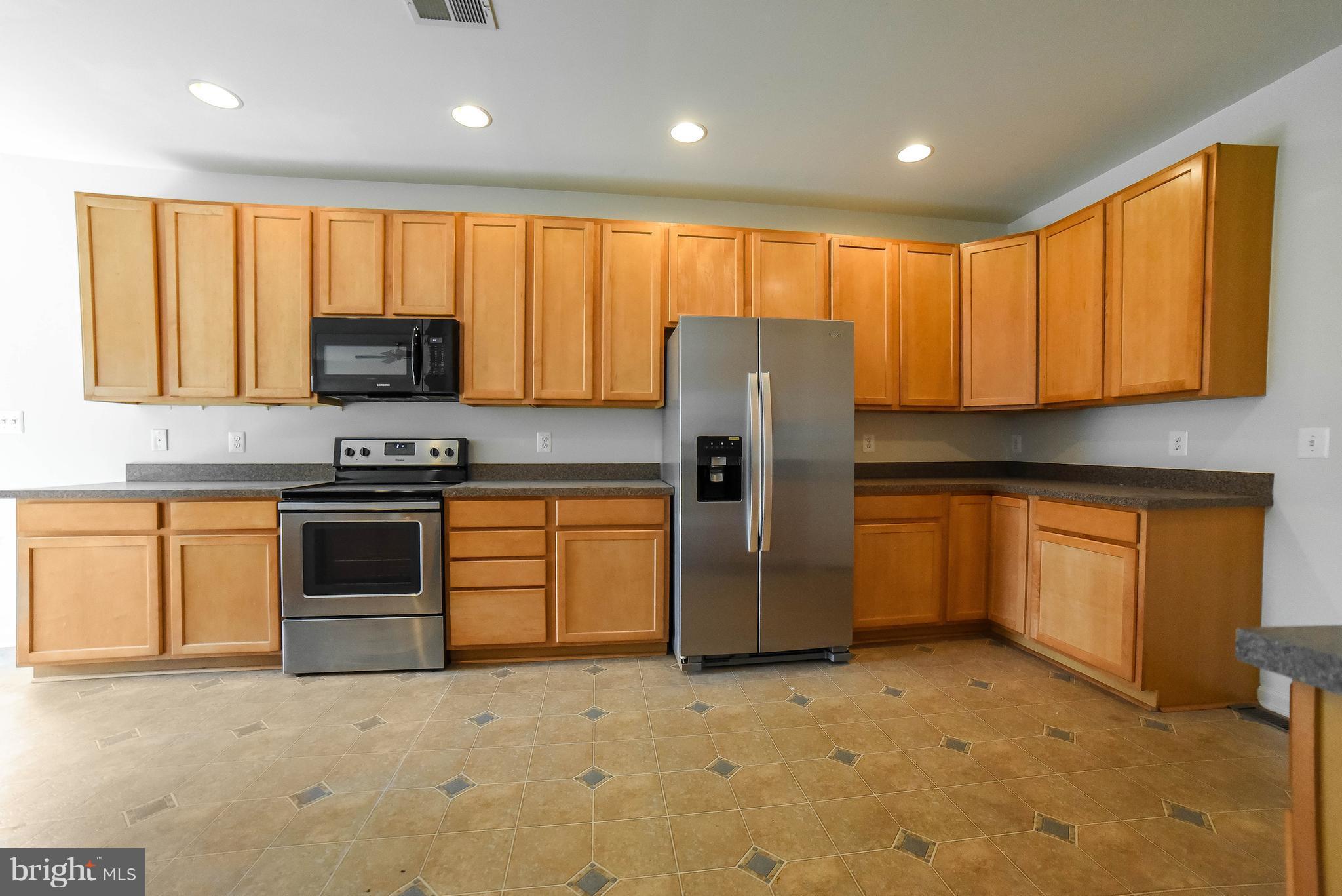 WESTBURY PUB - Residential
