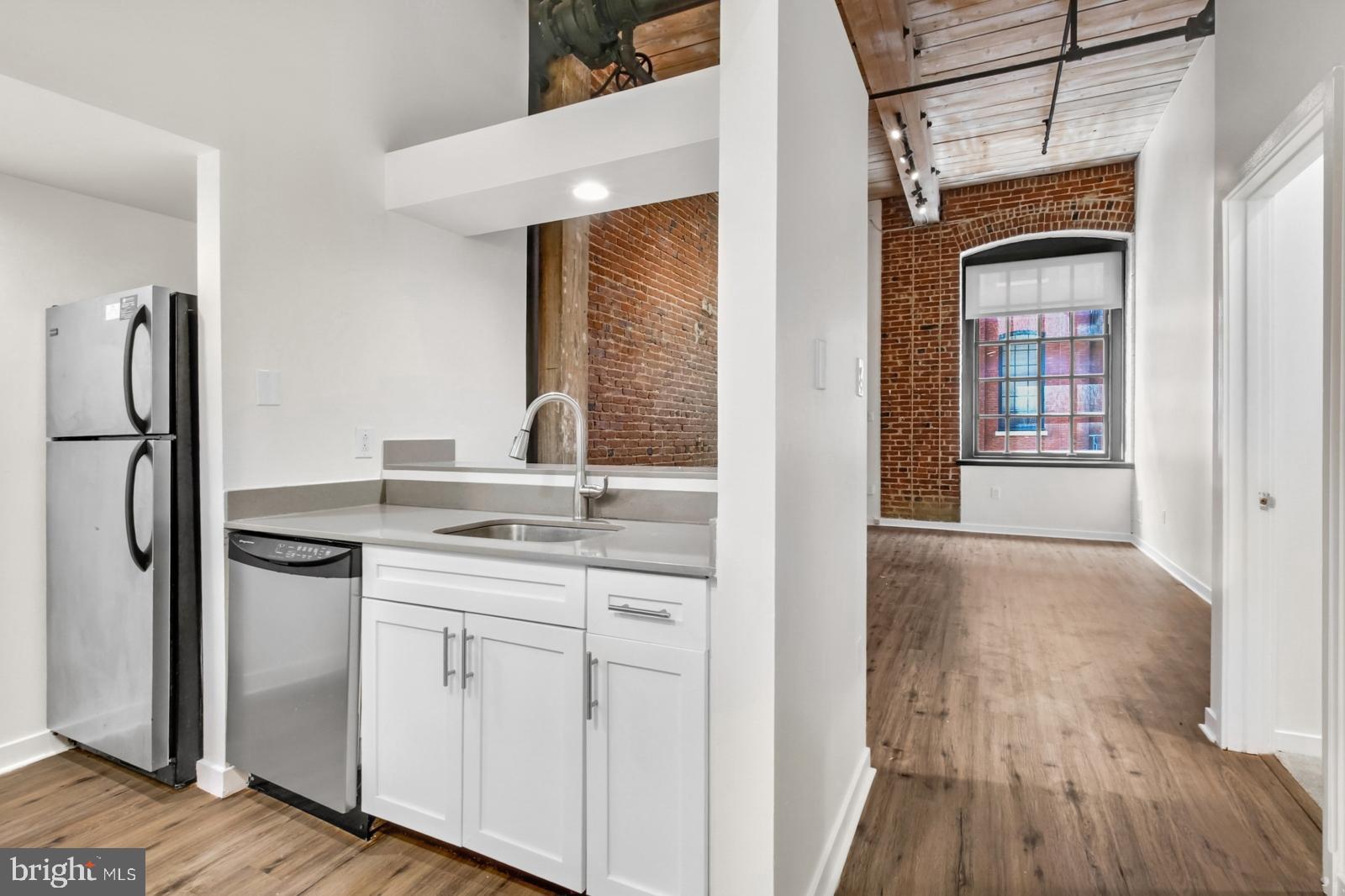 OLD CITY - Residential Lease