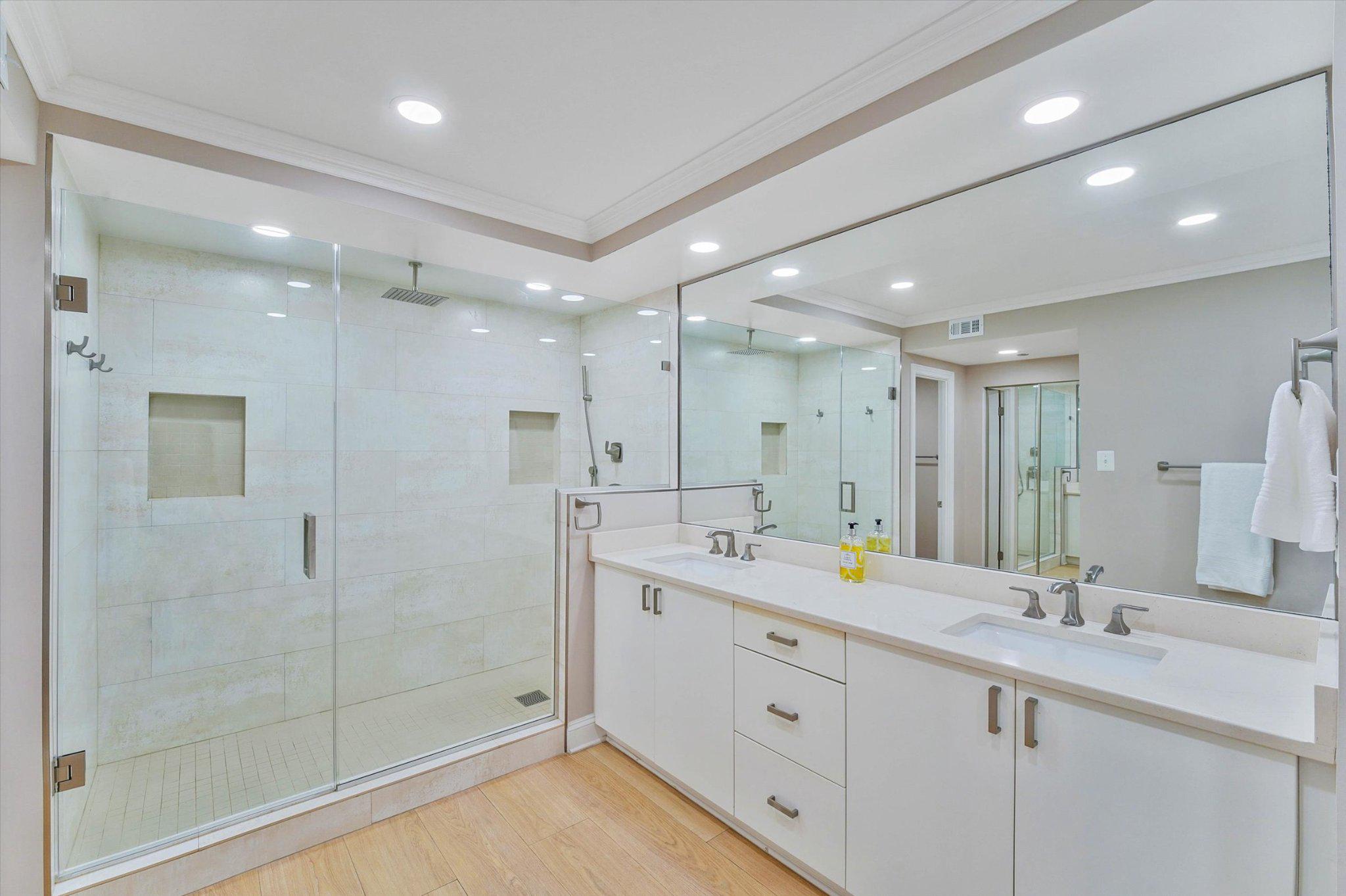 FRIENDSHIP HEIGHTS - Residential