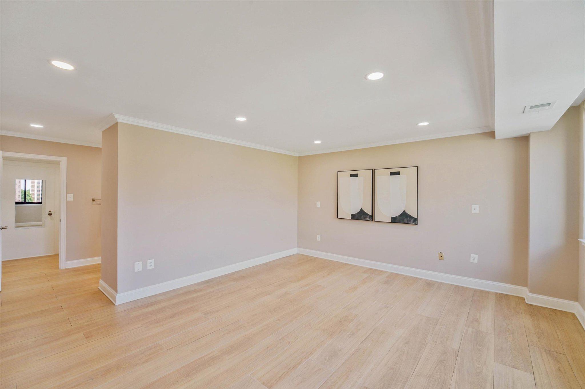 FRIENDSHIP HEIGHTS - Residential