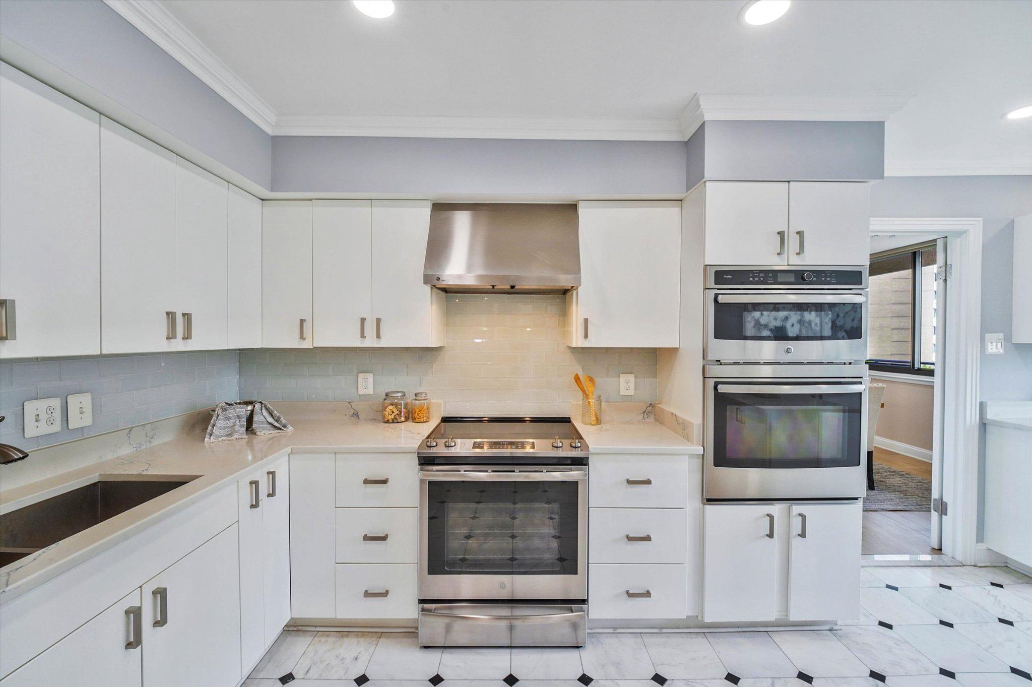 FRIENDSHIP HEIGHTS - Residential