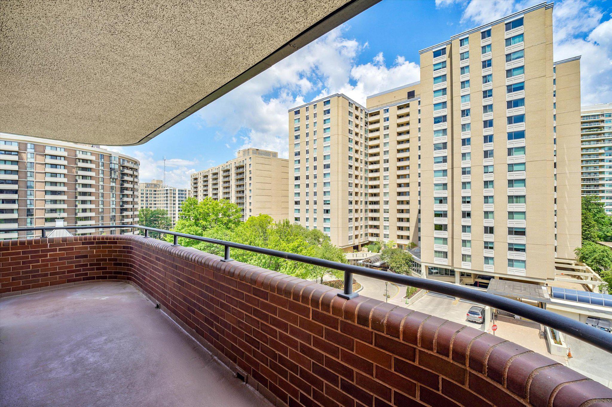 FRIENDSHIP HEIGHTS - Residential