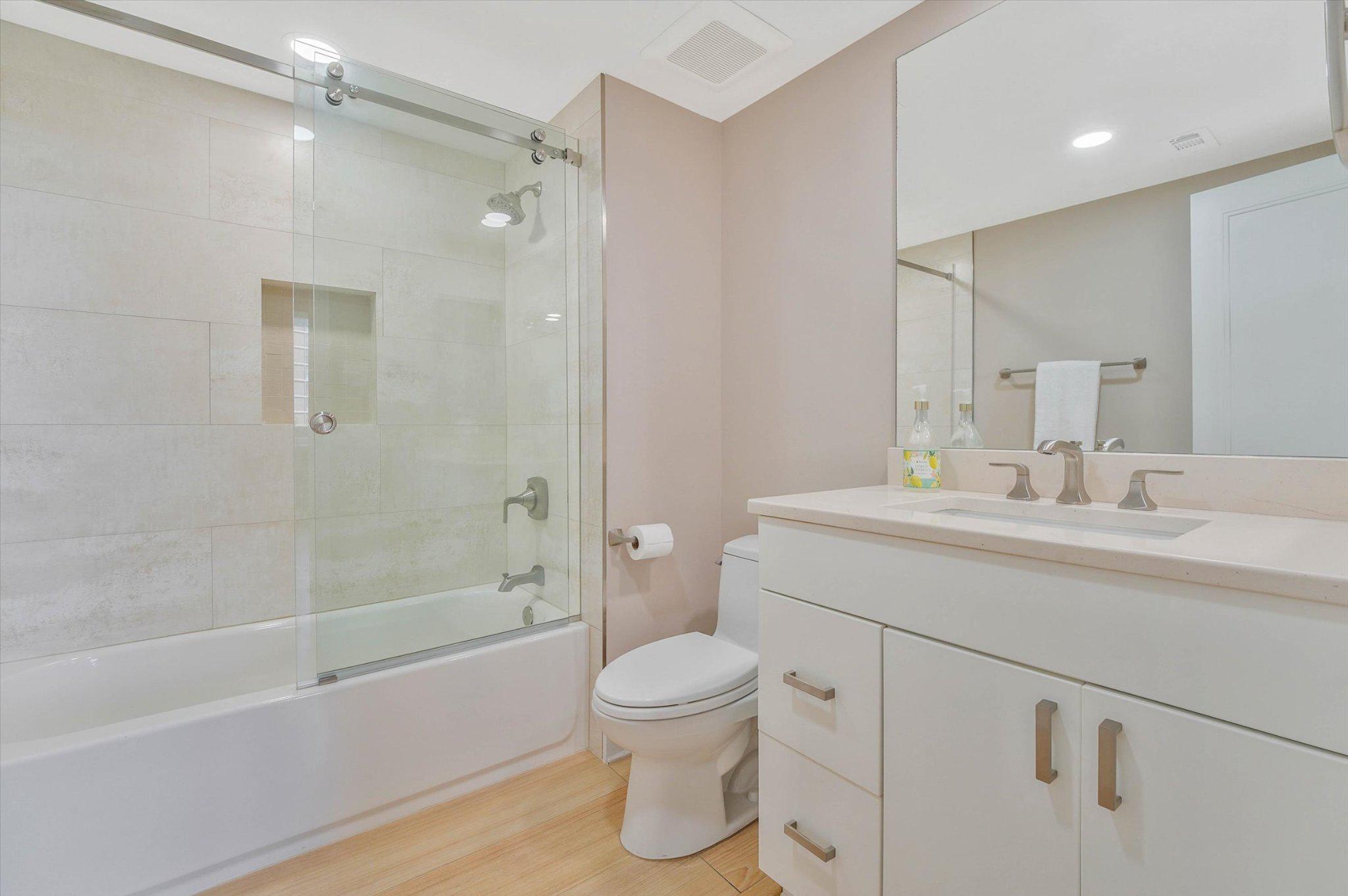 FRIENDSHIP HEIGHTS - Residential