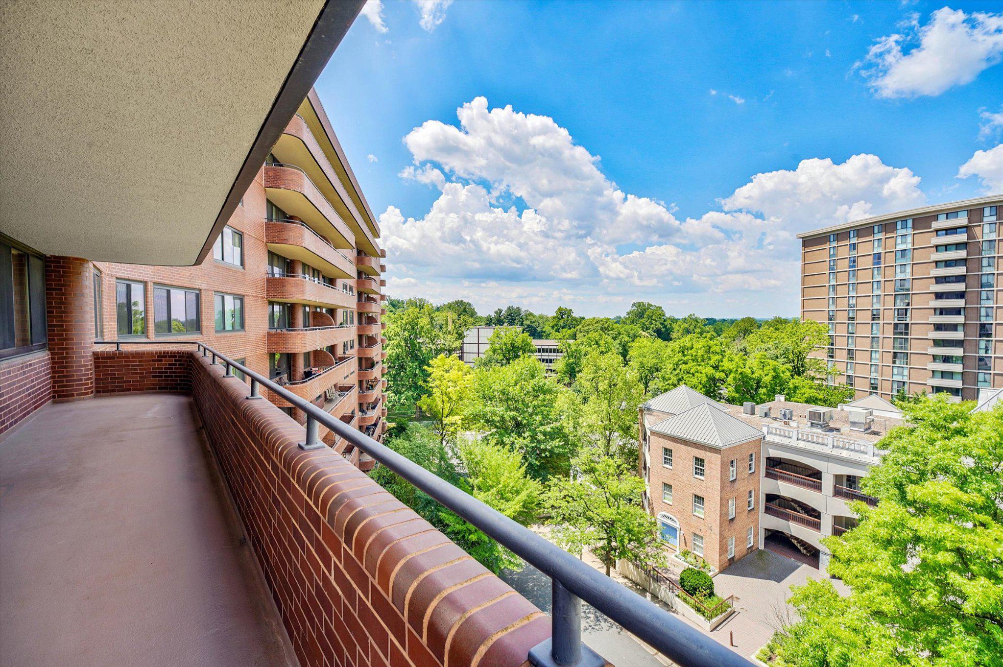 FRIENDSHIP HEIGHTS - Residential