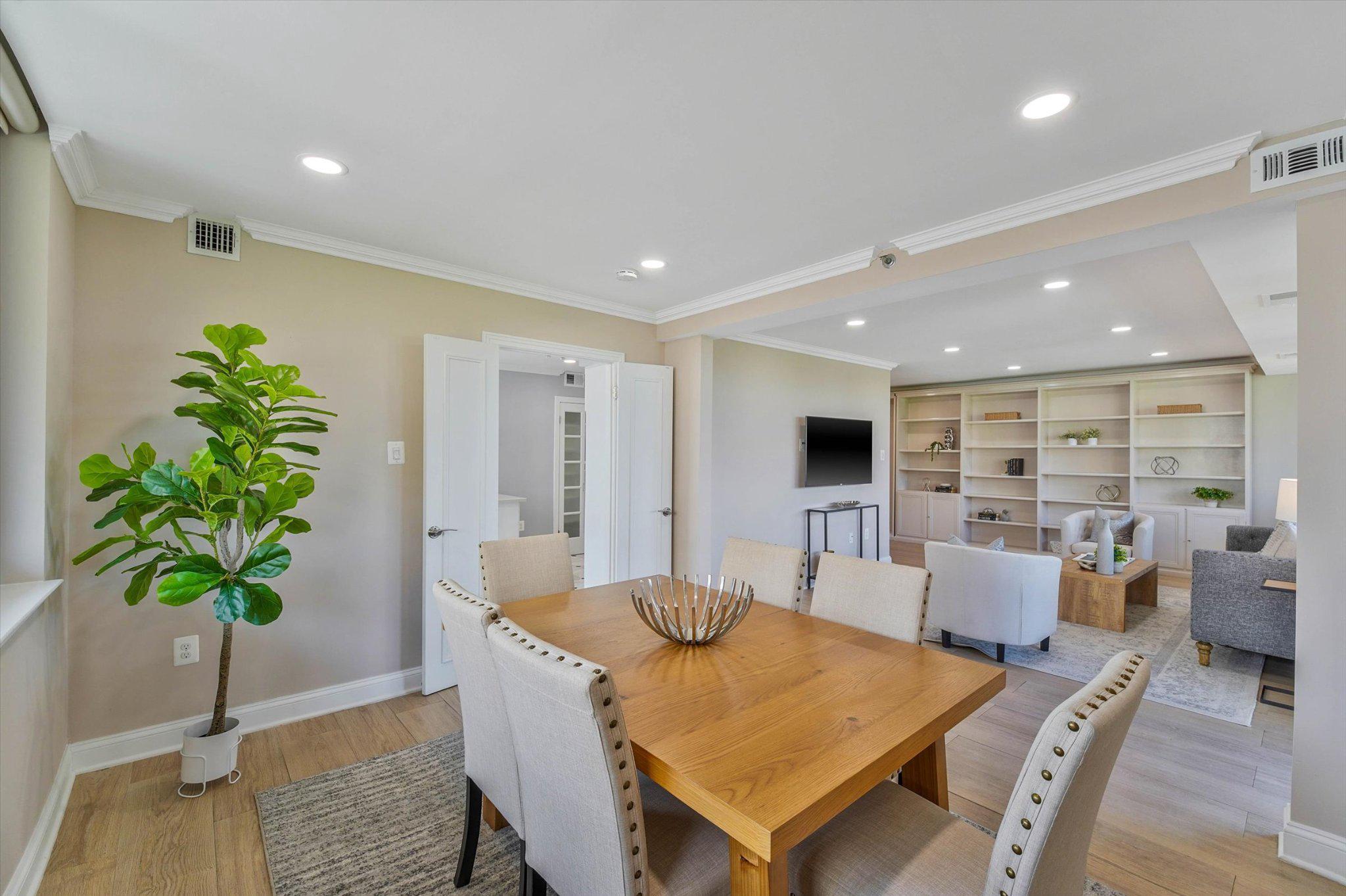 FRIENDSHIP HEIGHTS - Residential