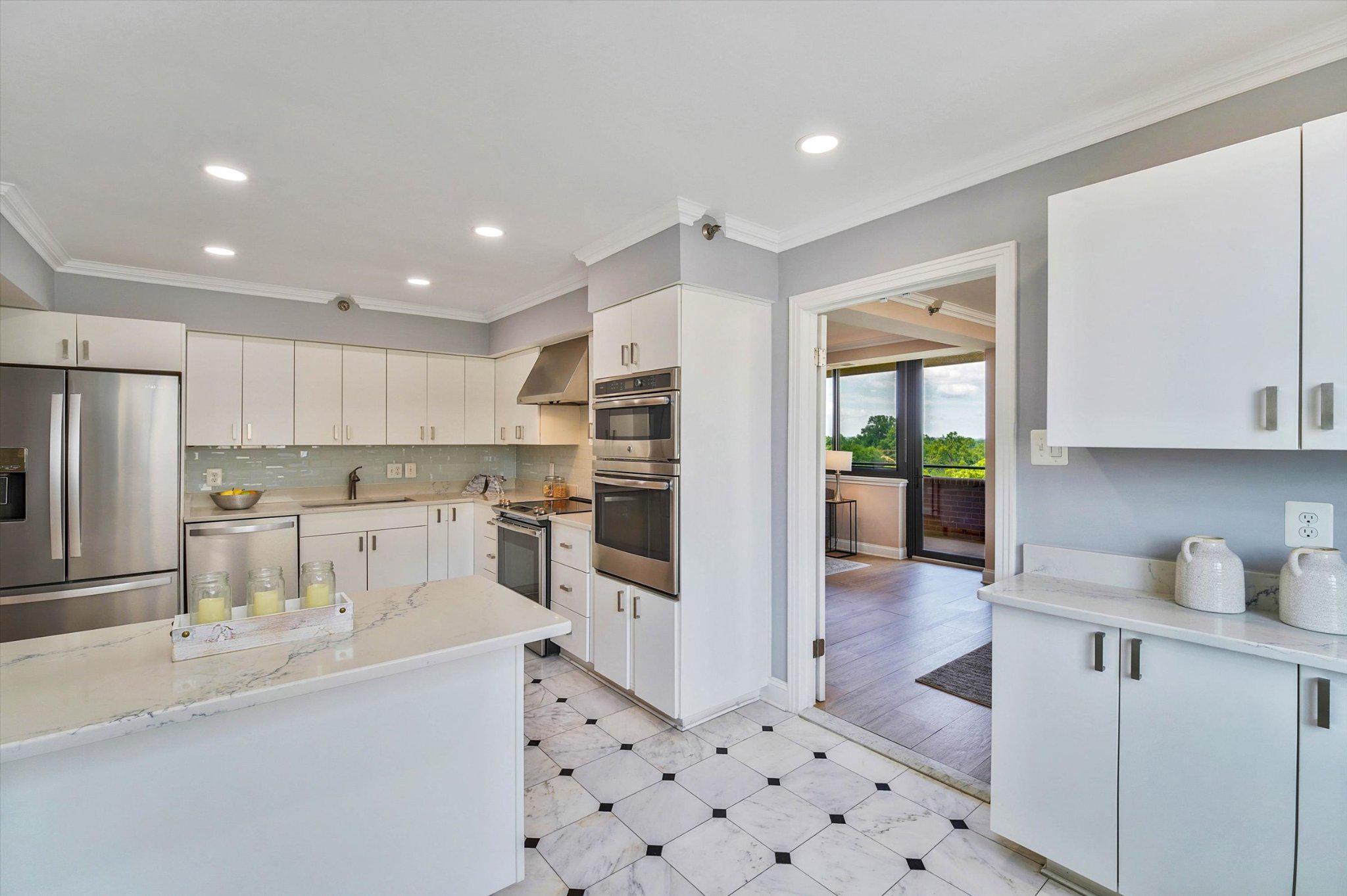FRIENDSHIP HEIGHTS - Residential