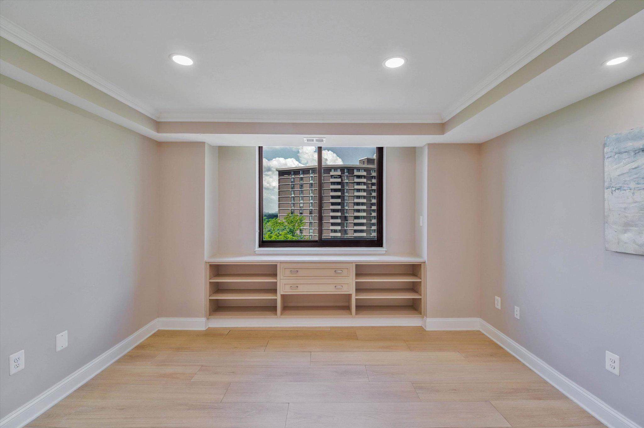 FRIENDSHIP HEIGHTS - Residential