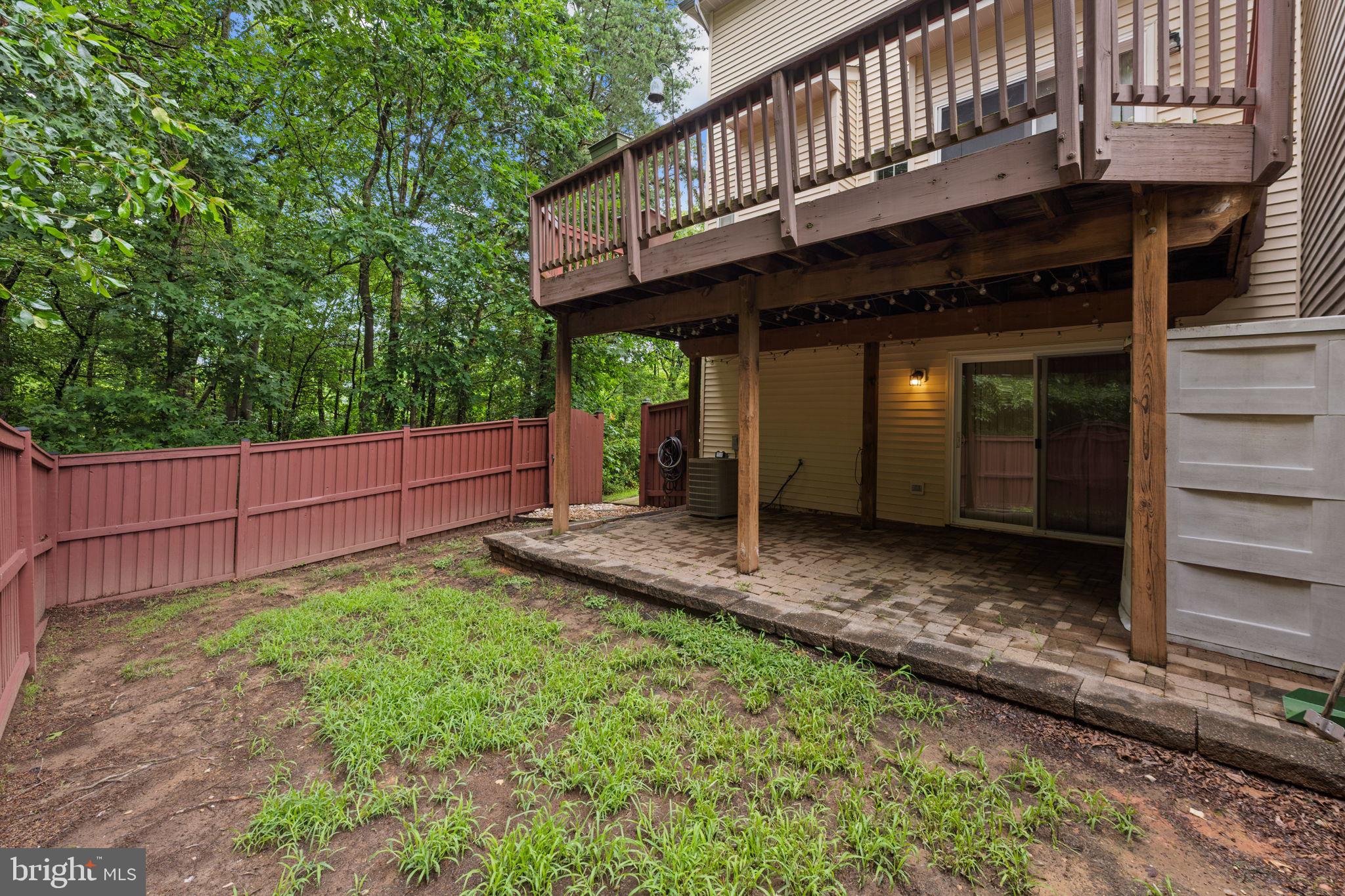 SEVEN OAKS - Residential