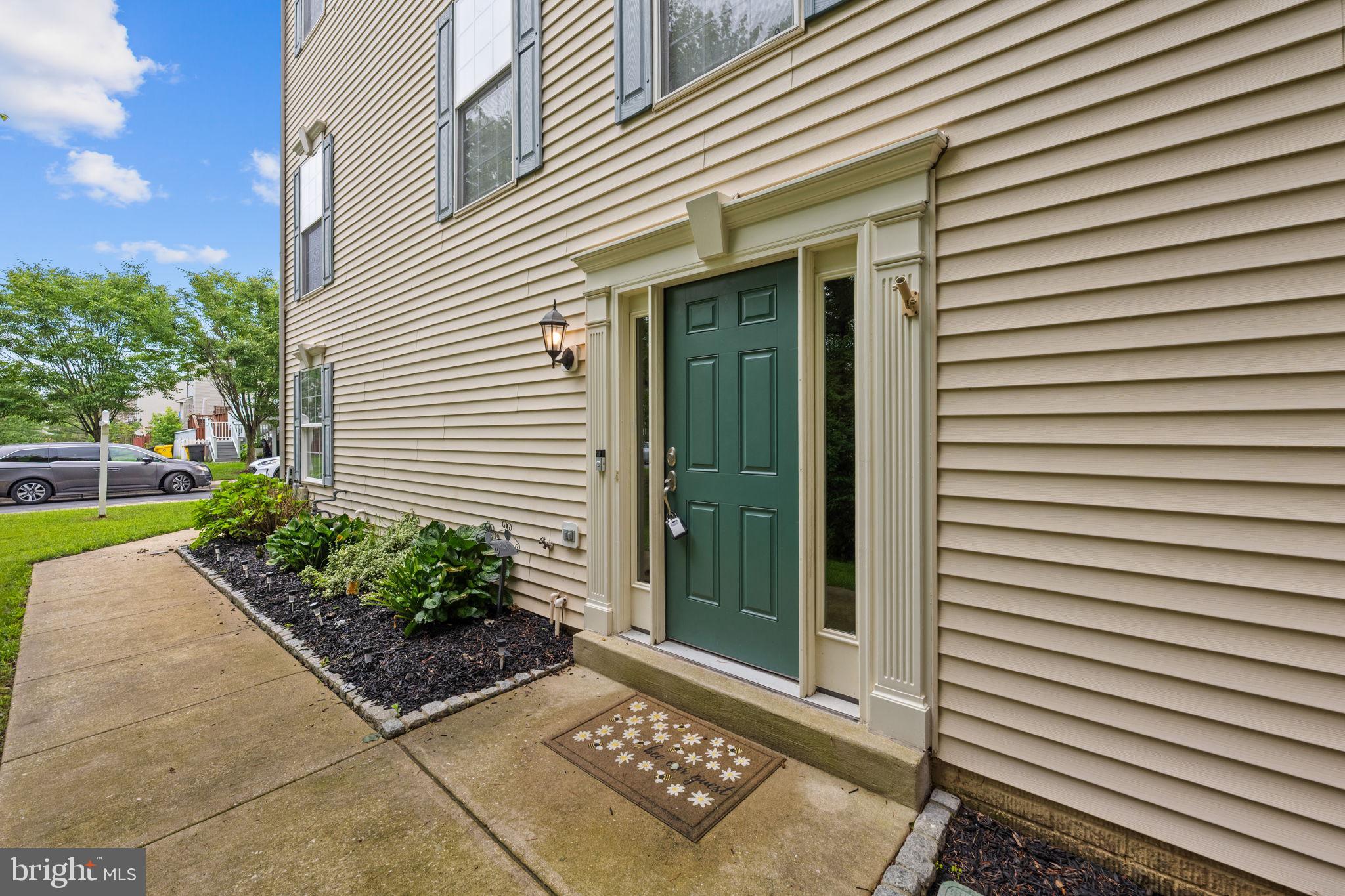 SEVEN OAKS - Residential