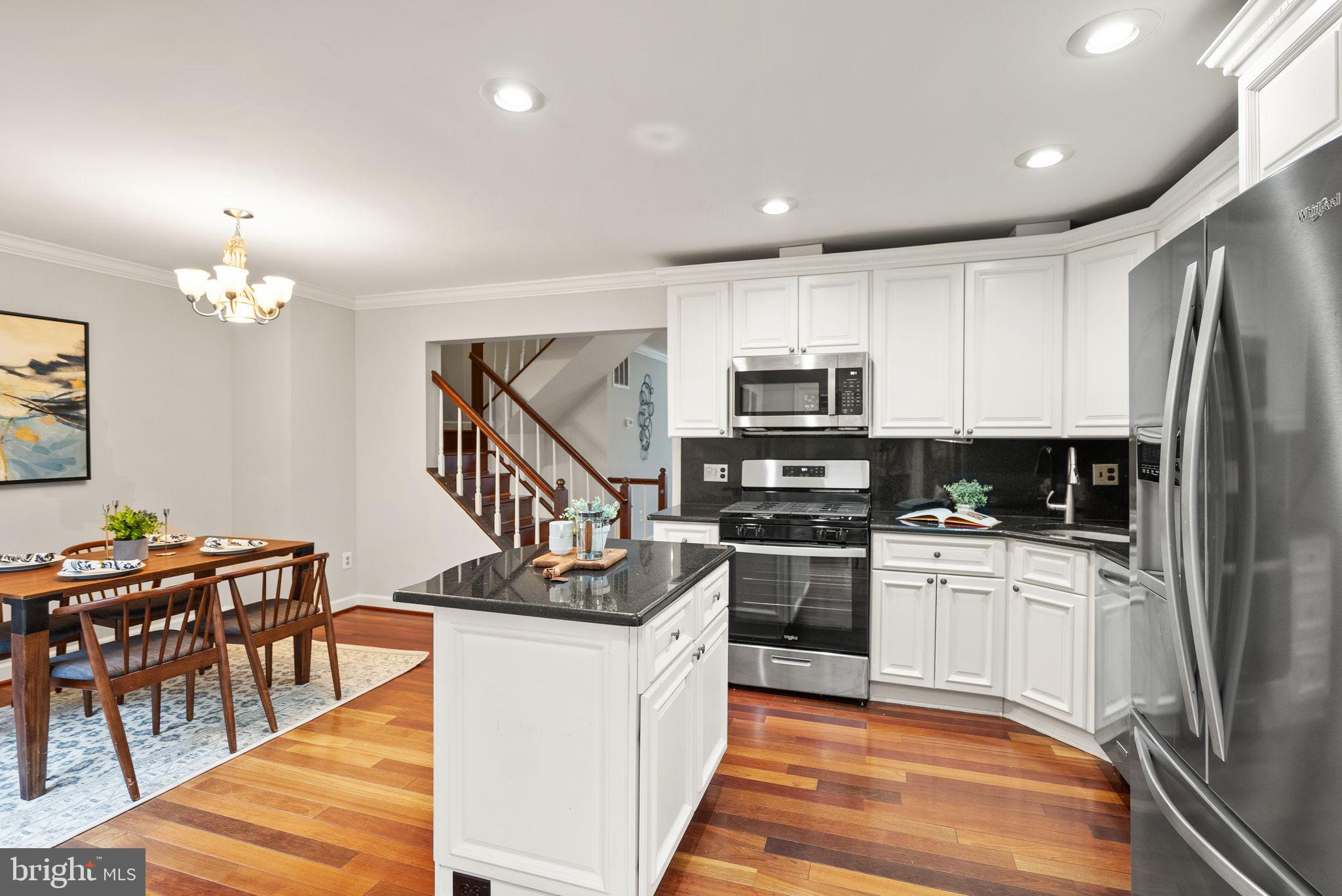 KINGSTOWNE - Residential