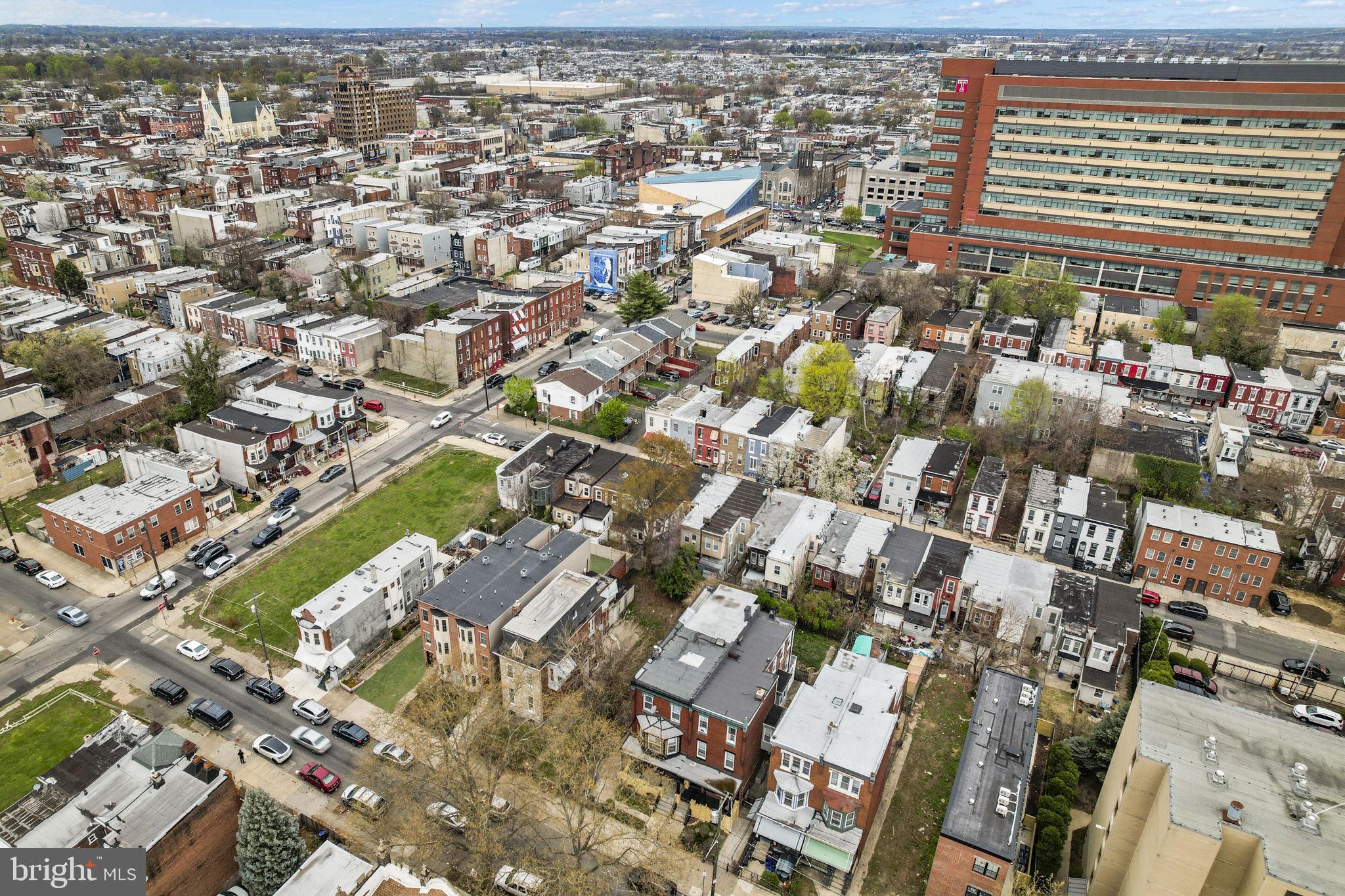 PHILADELPHIA (NORTH) - Commercial Sale