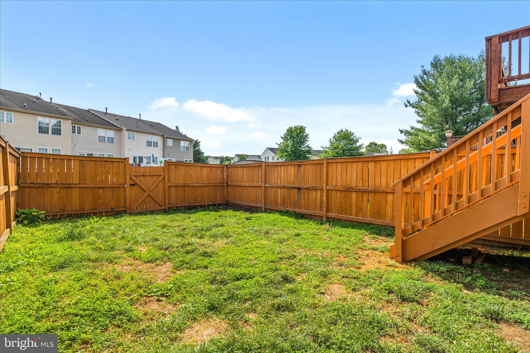 WELLINGTON TRACE - Residential