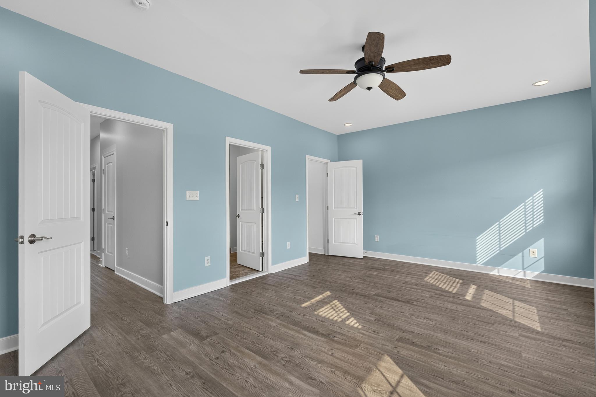 SPRING OAK - Residential