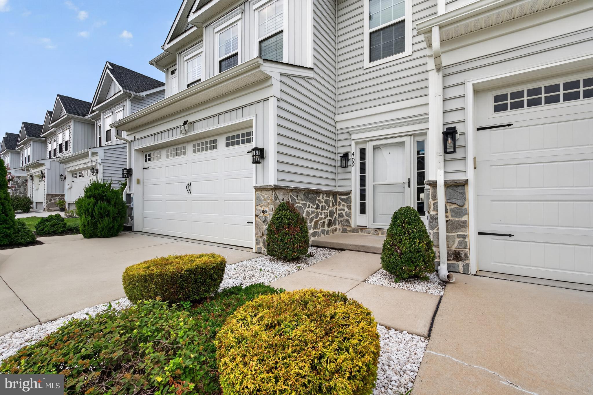 SPRING OAK - Residential