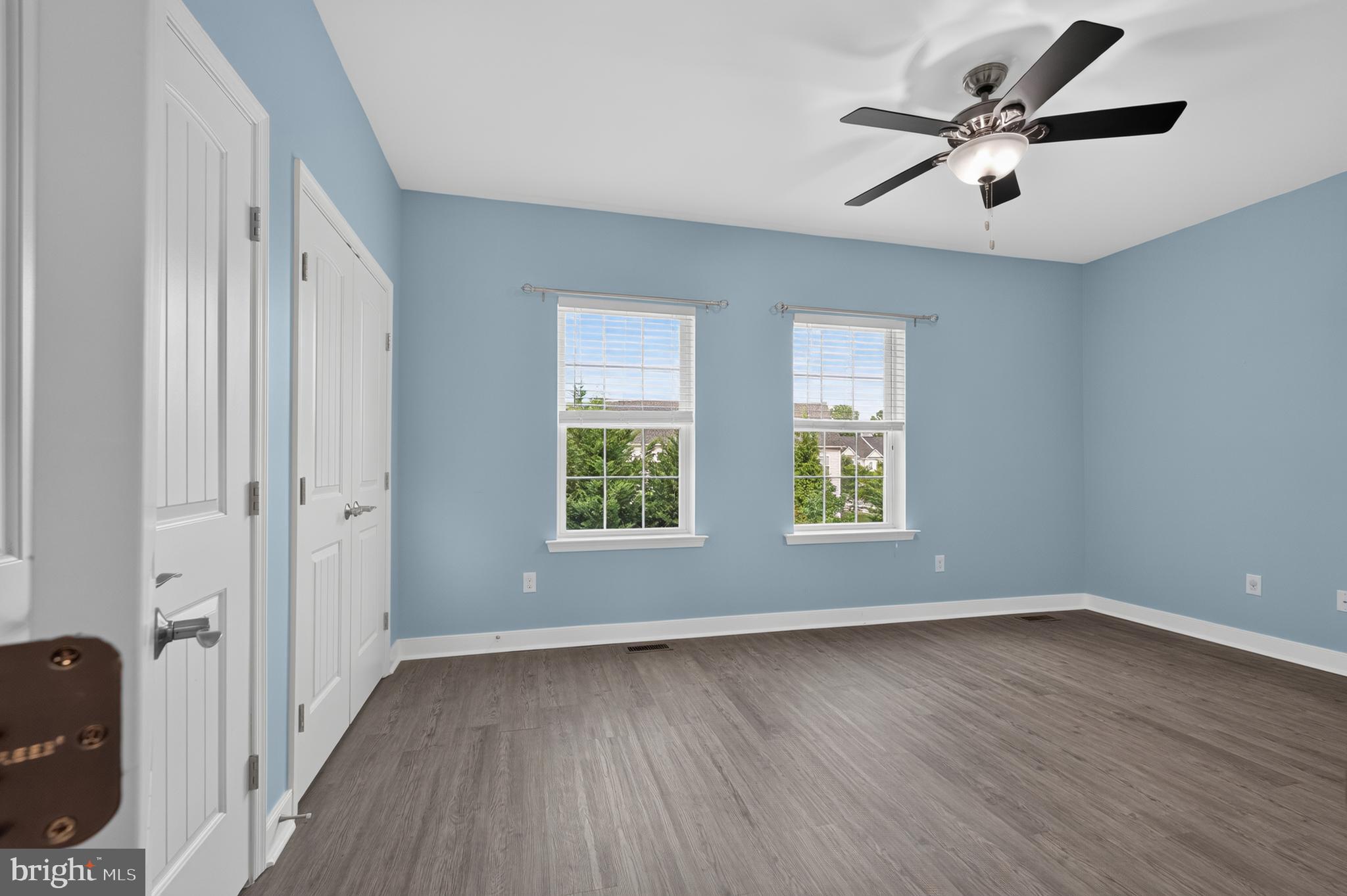 SPRING OAK - Residential