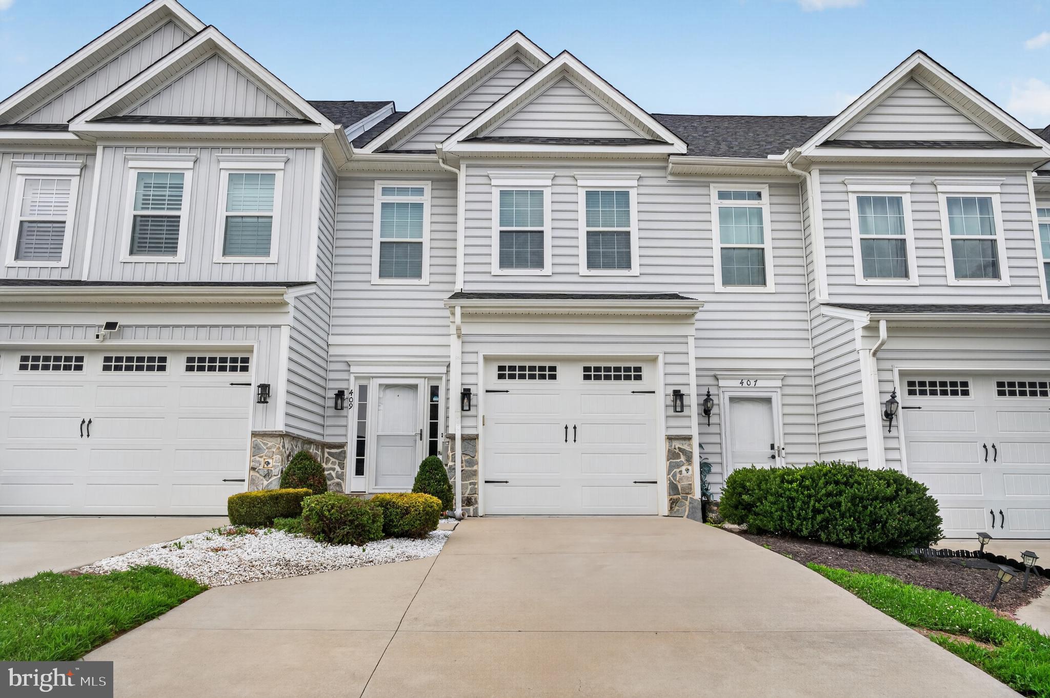 SPRING OAK - Residential