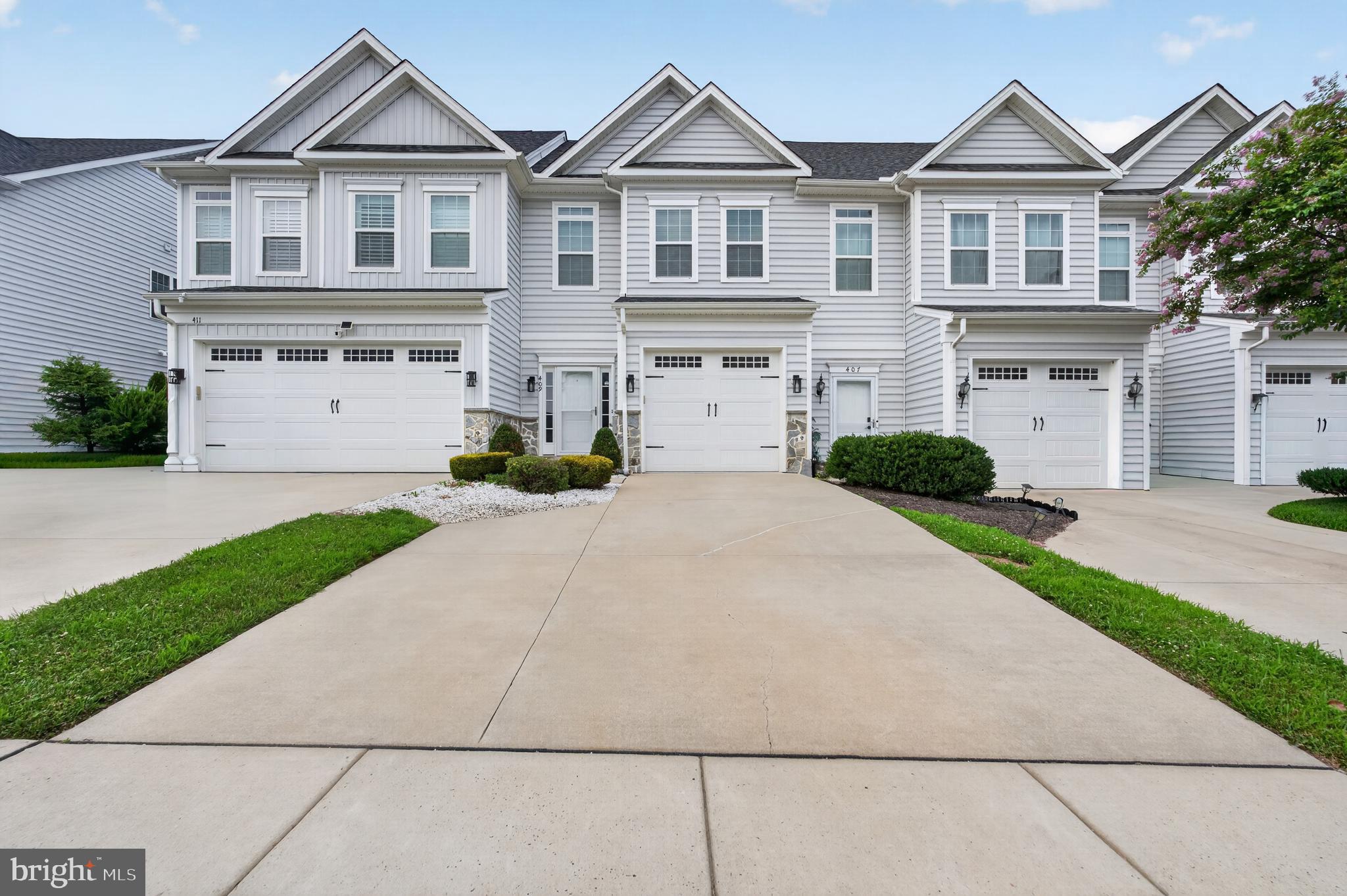 SPRING OAK - Residential