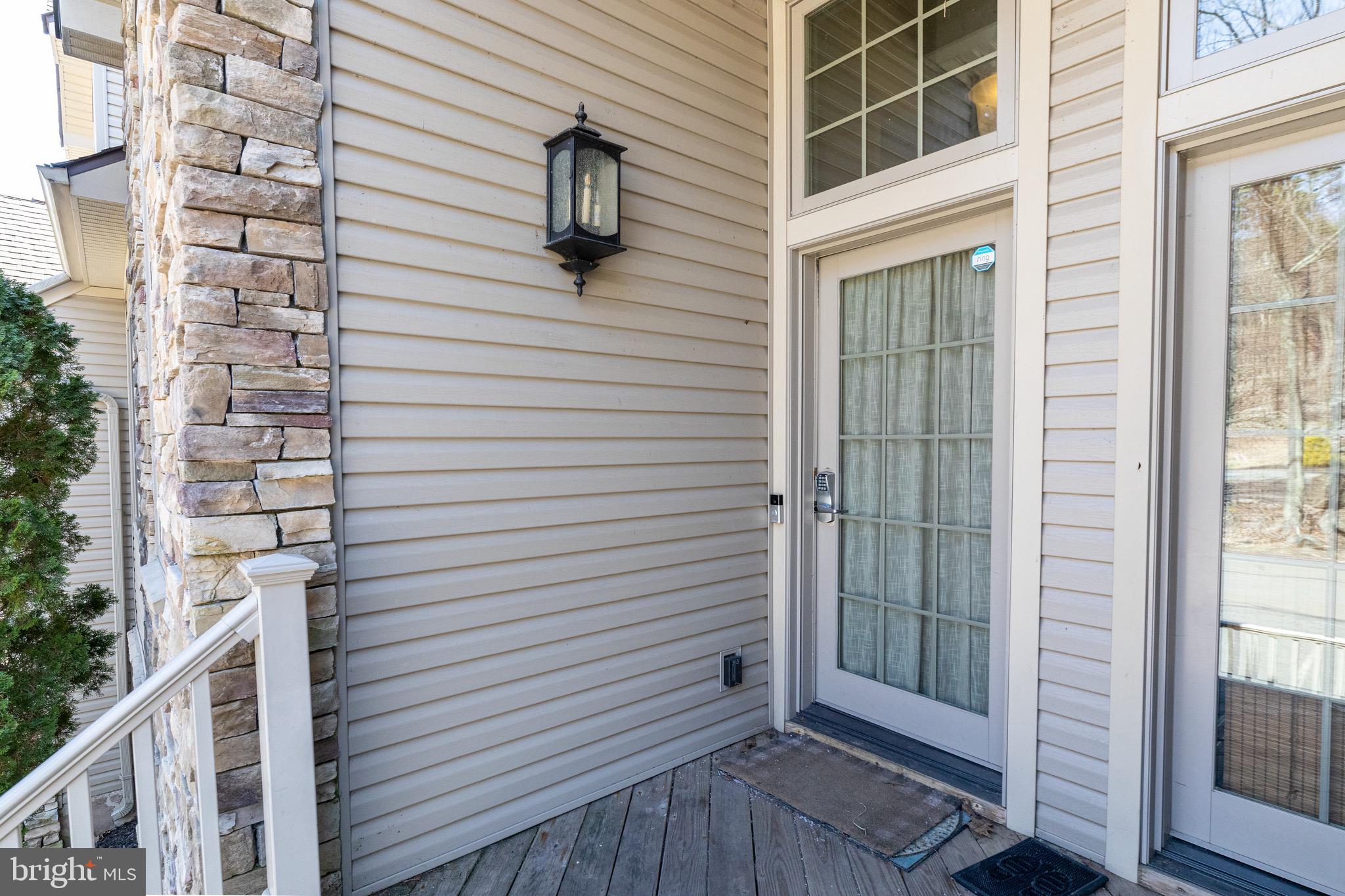 LAURELWOODS - Residential