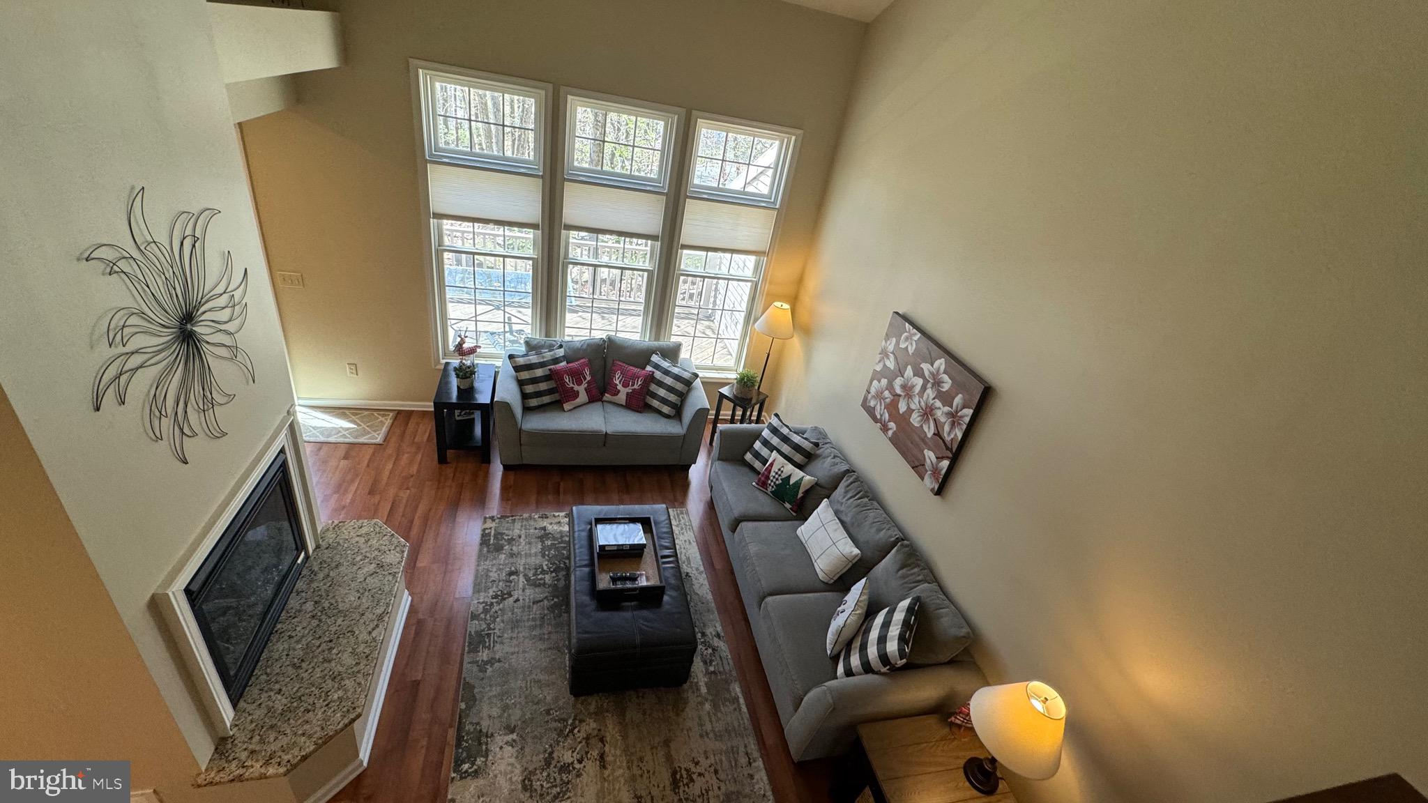 LAURELWOODS - Residential