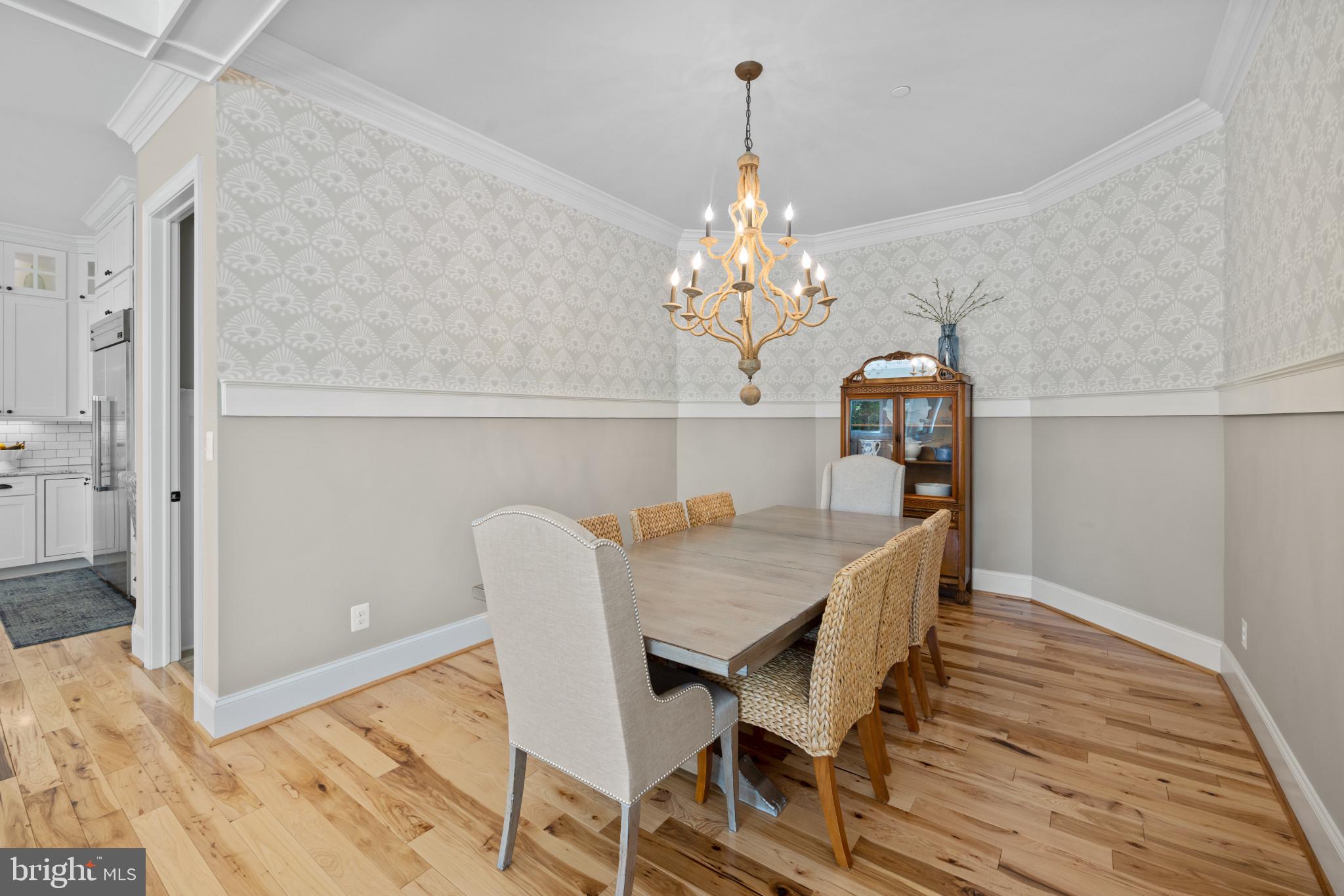 WALLACE MANOR - Residential