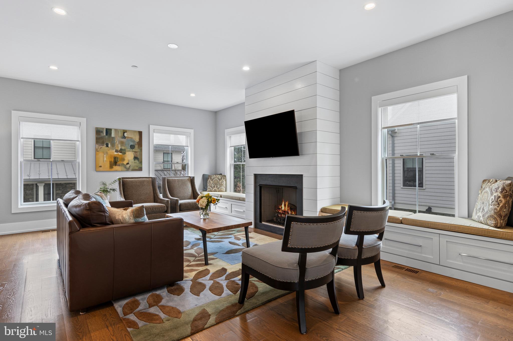 NARBERTH - Residential