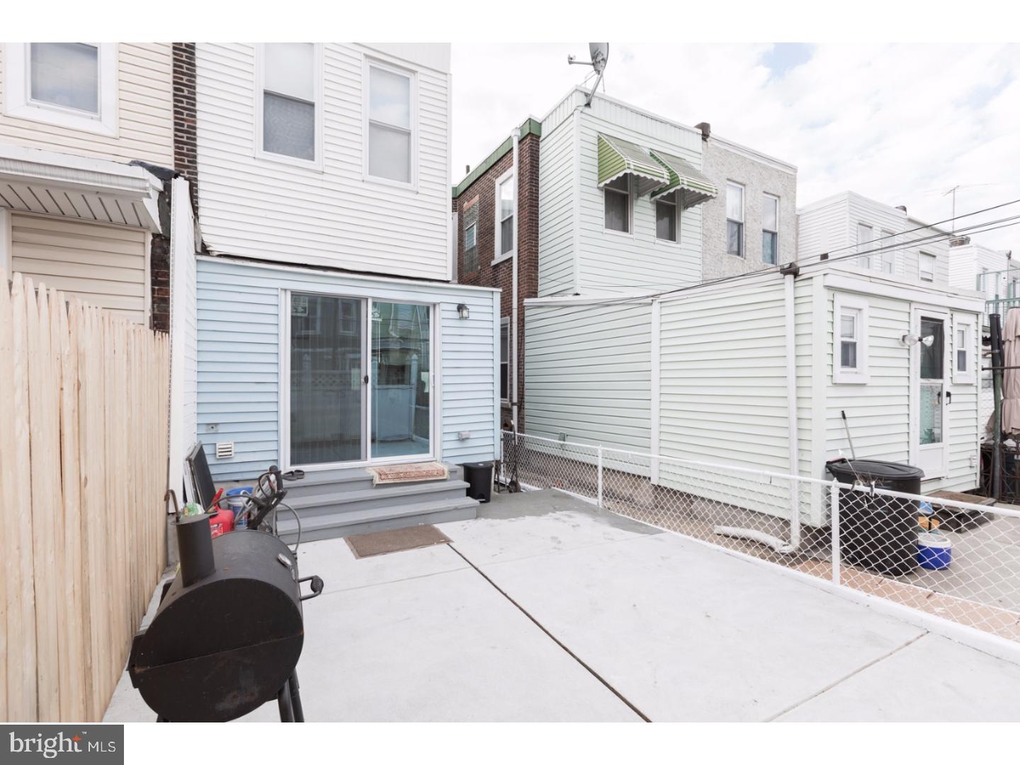 PORT RICHMOND - Residential