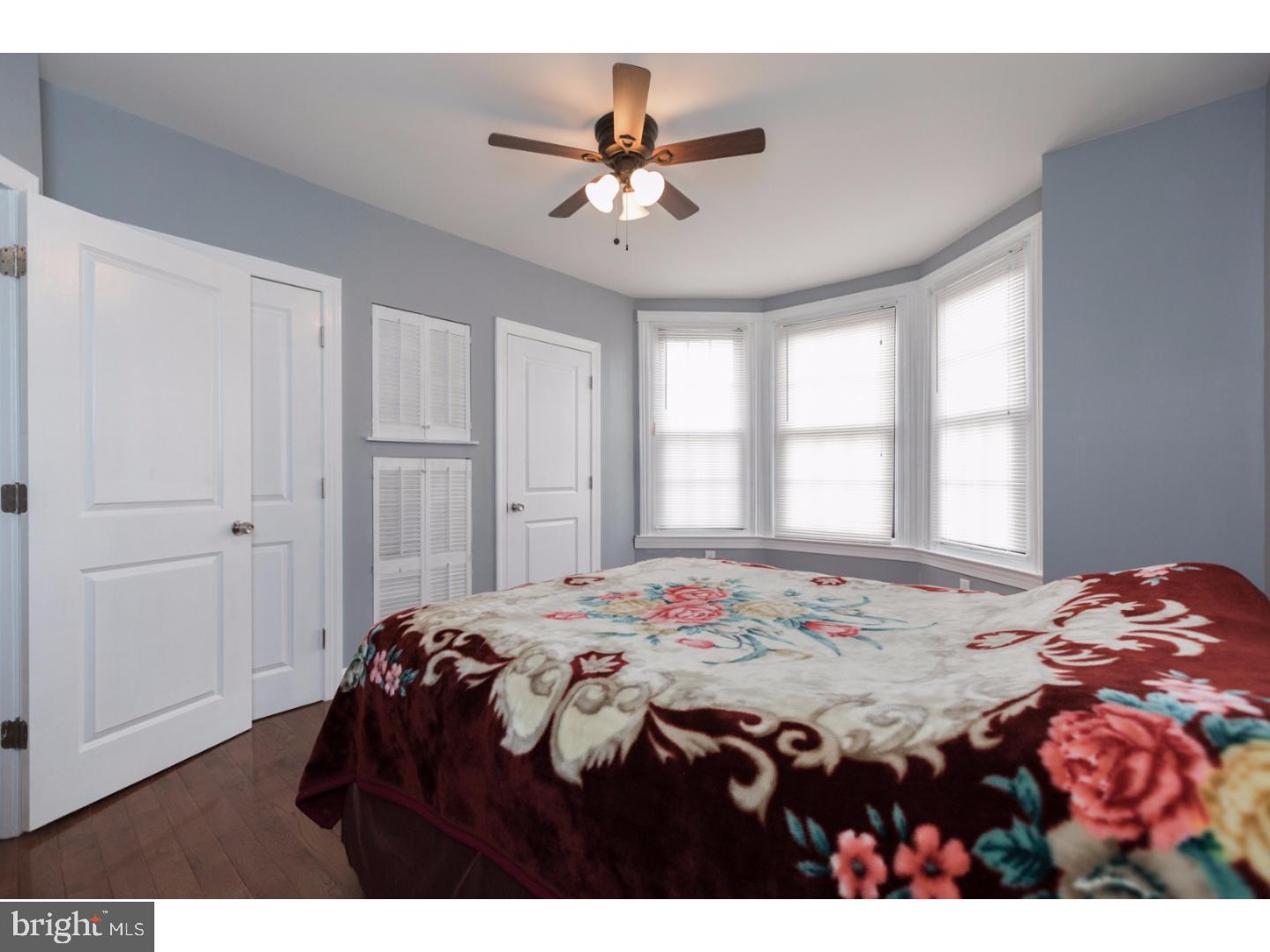 PORT RICHMOND - Residential