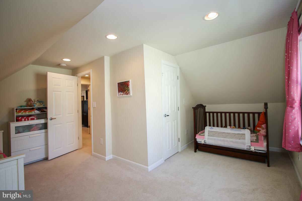 TWINBROOK - Residential