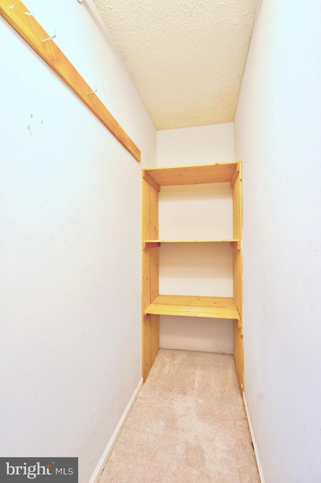 LEISURE WORLD - Residential