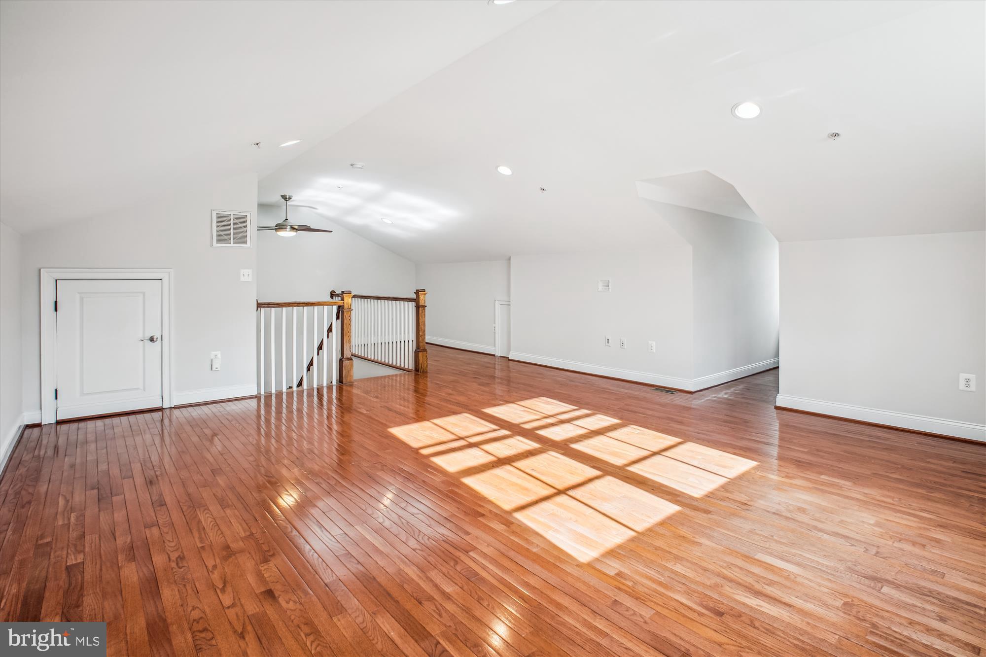 HUNTINGTON TERRACE - Residential