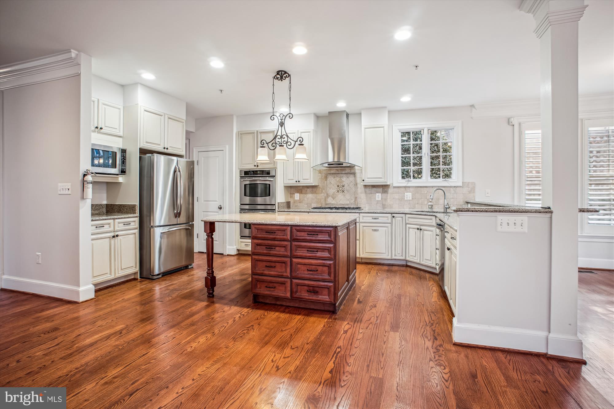 HUNTINGTON TERRACE - Residential