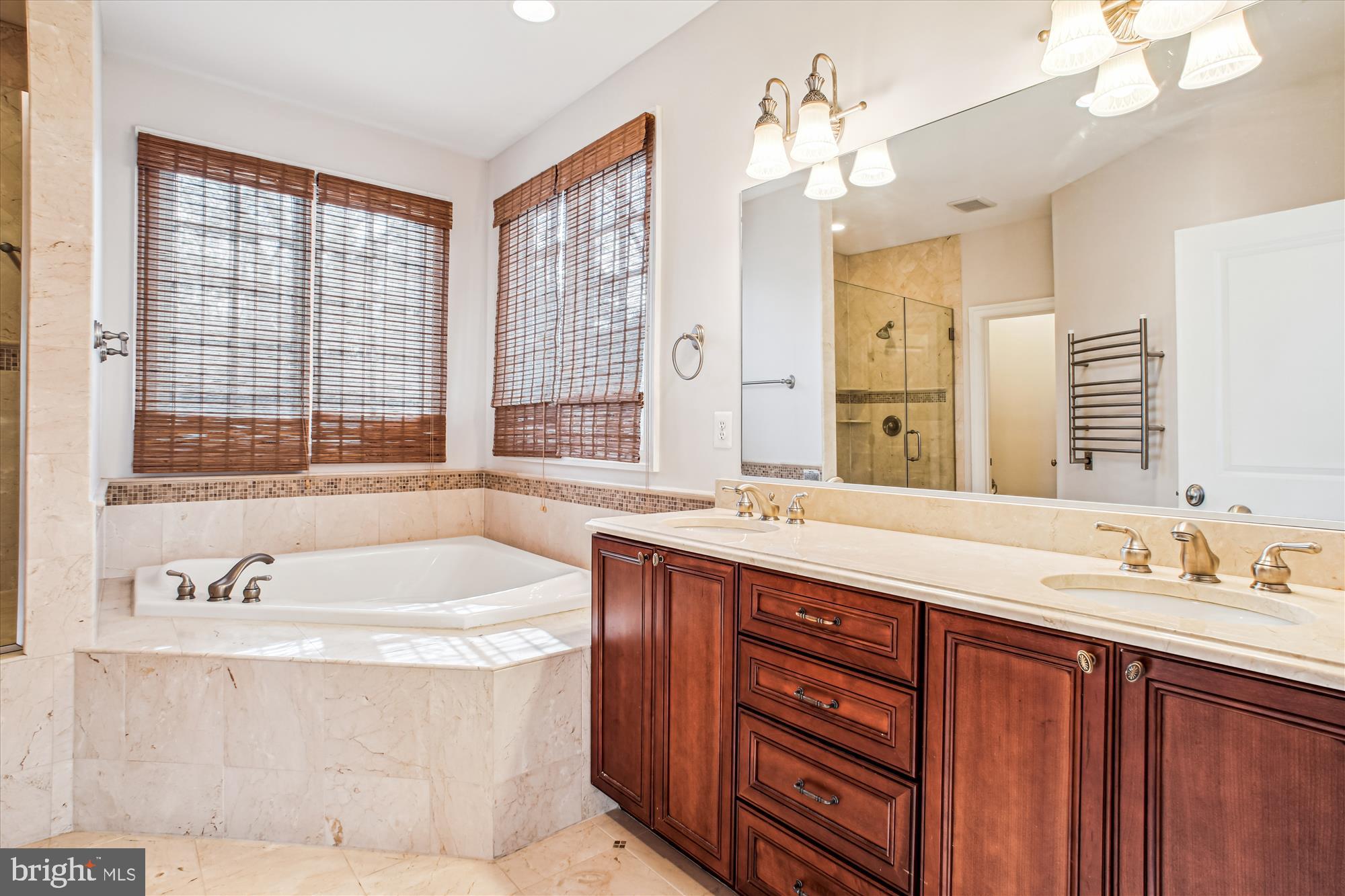 HUNTINGTON TERRACE - Residential