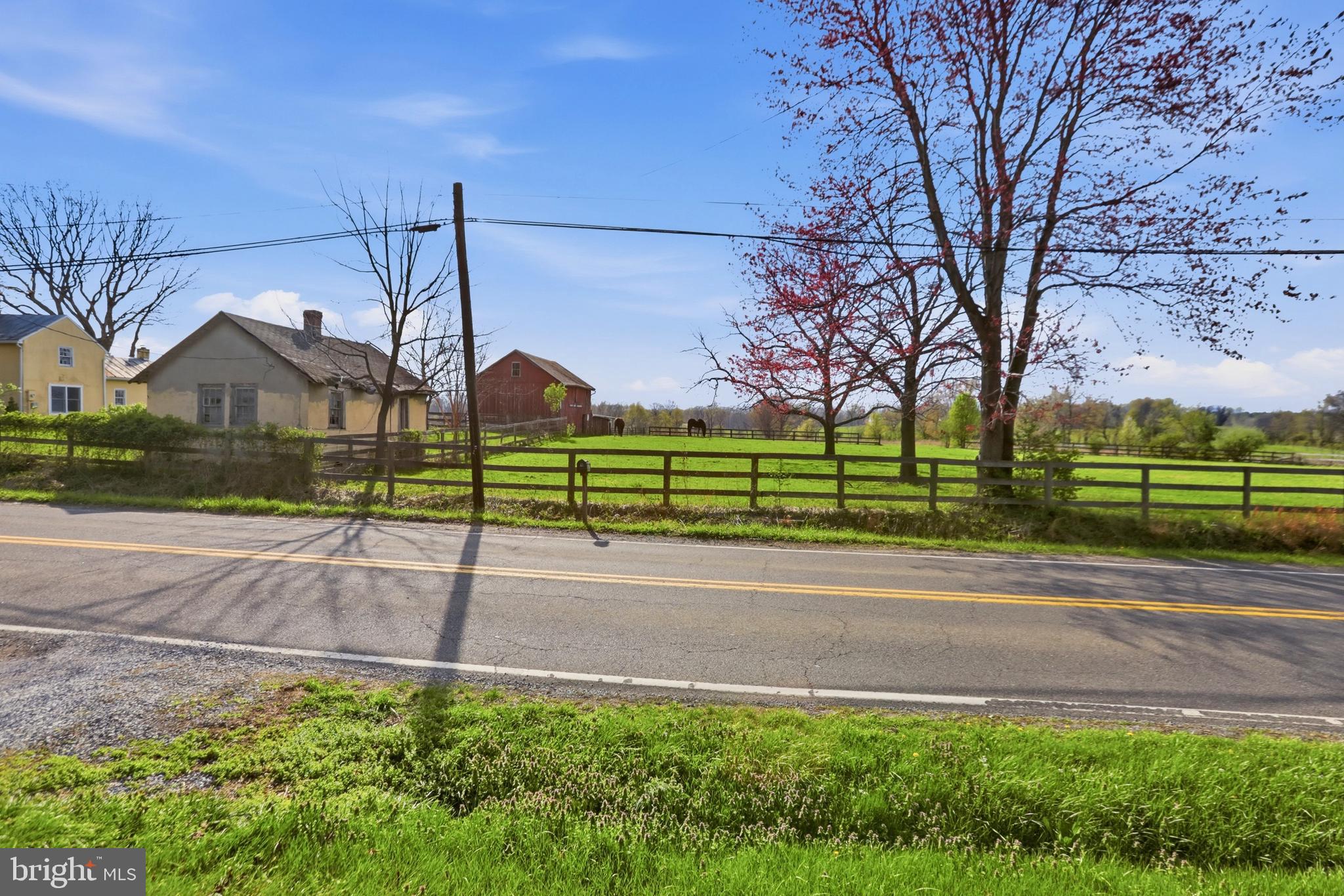 RUSSELL FARM - Residential