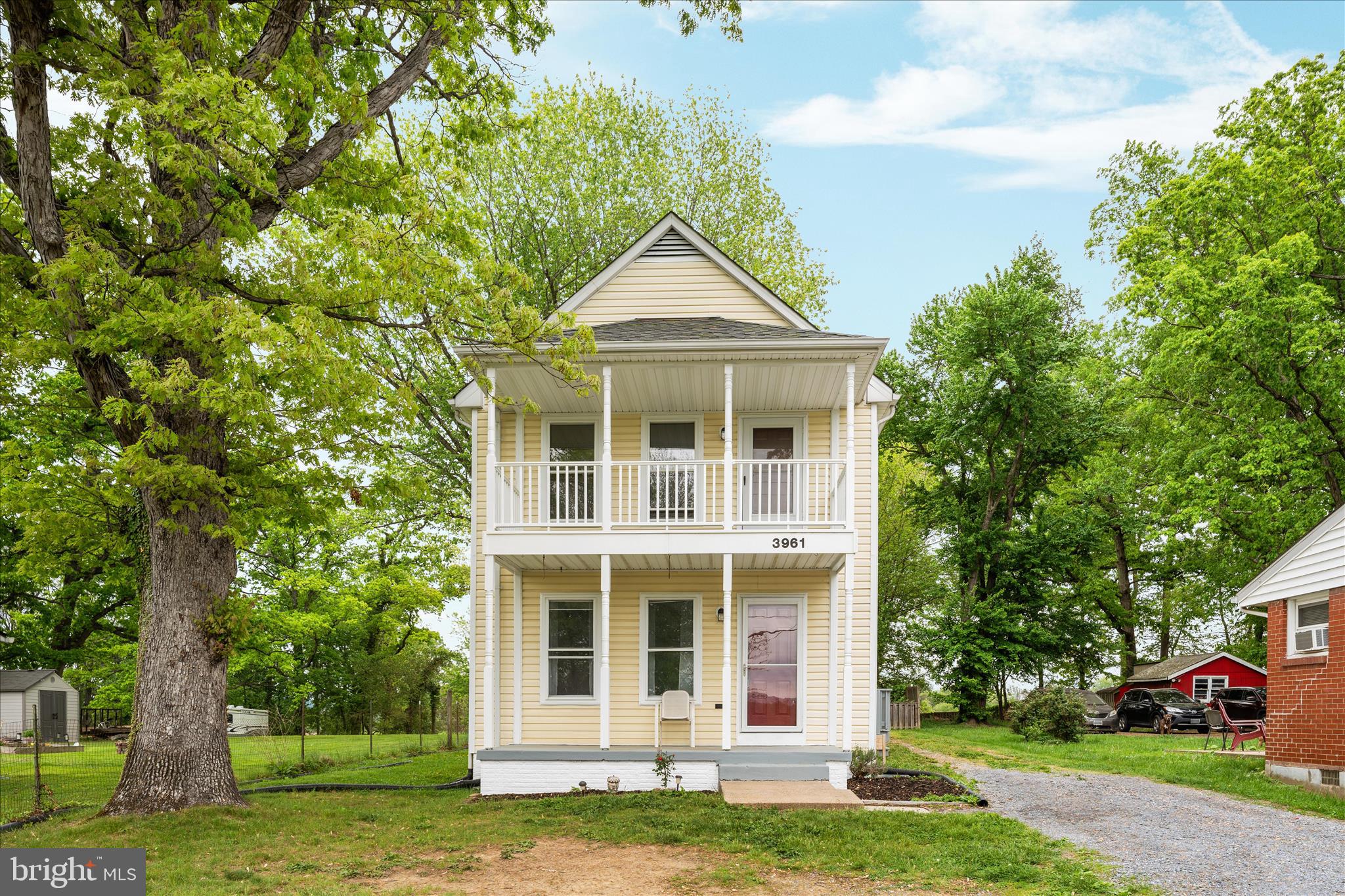 RUSSELL FARM - Residential