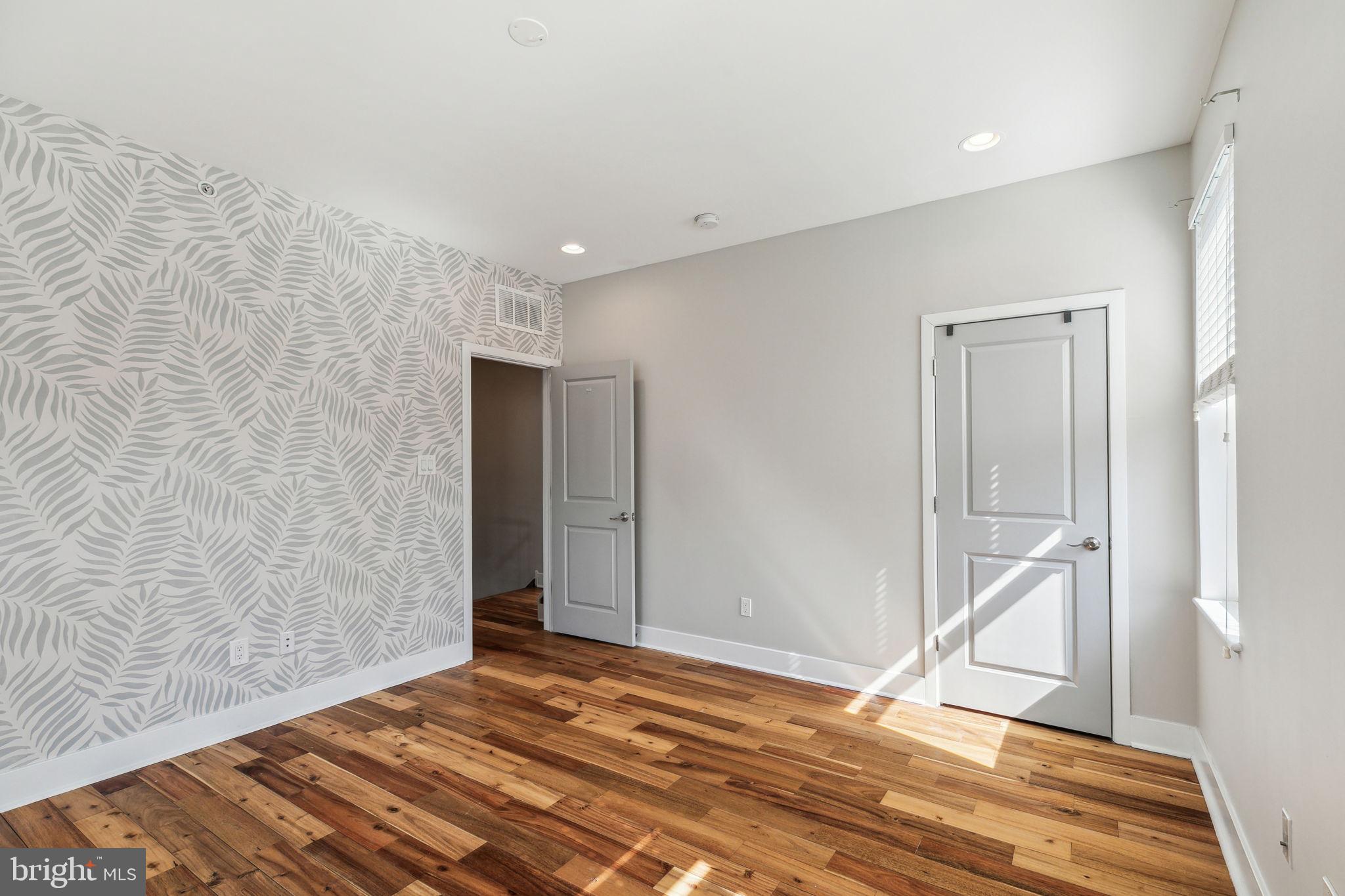 PENNSPORT - Residential Lease