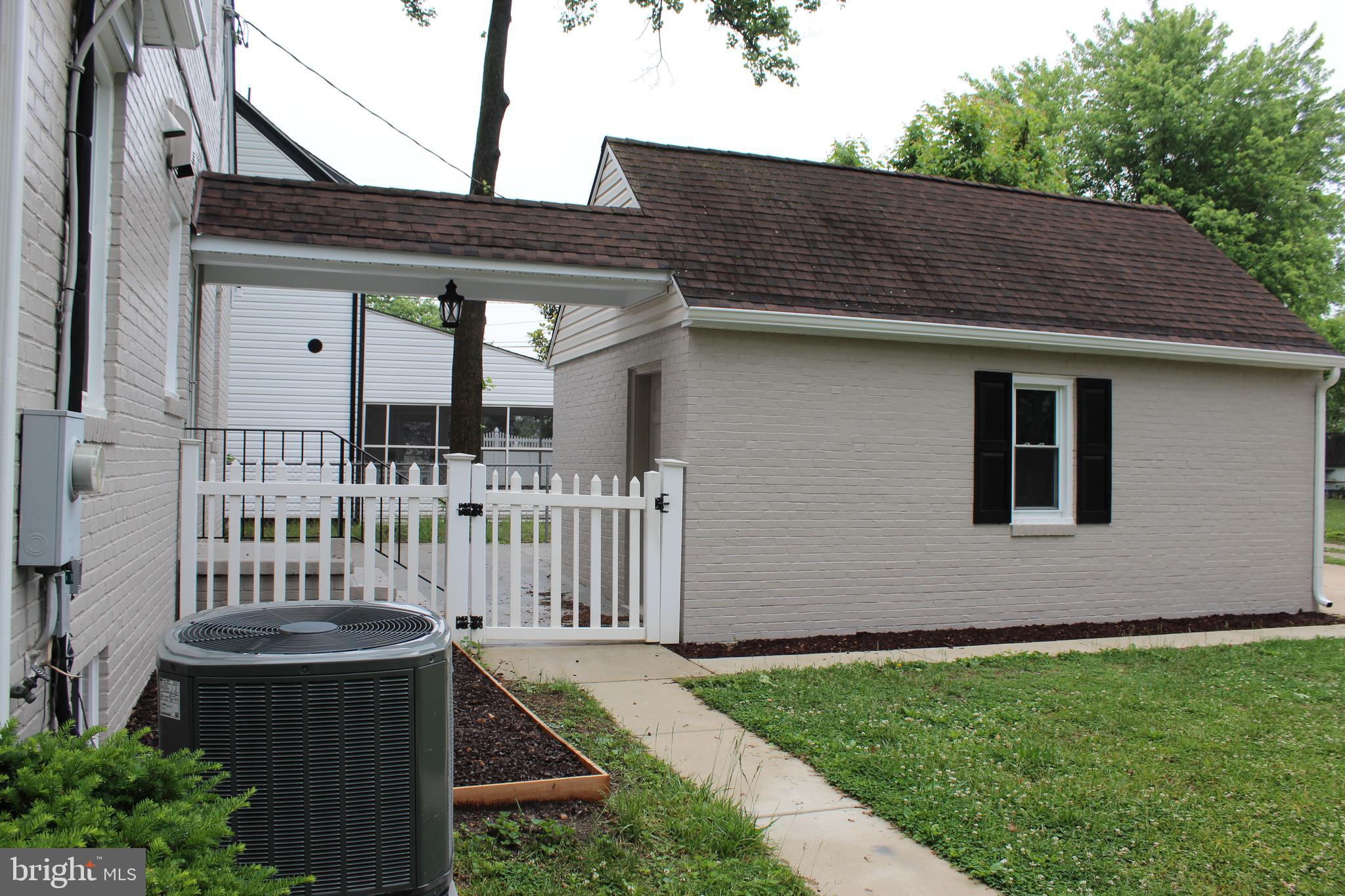 LINTHICUM - Residential