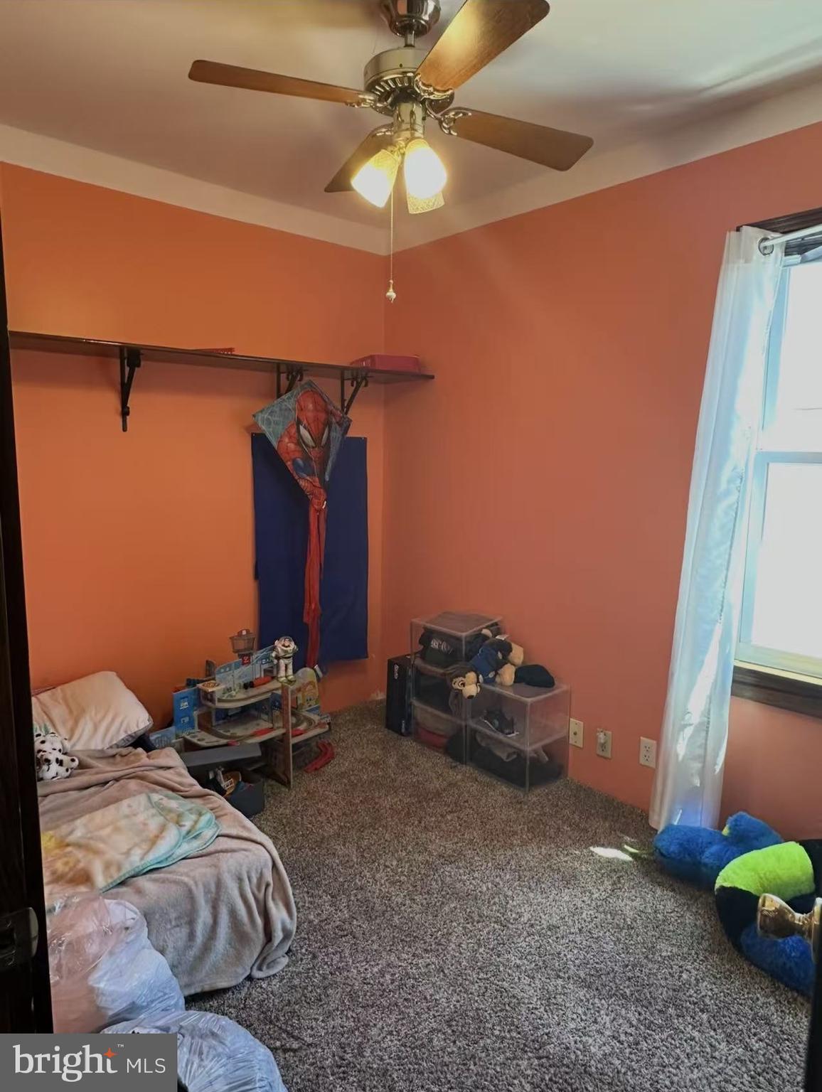 HOLMESBURG - Residential